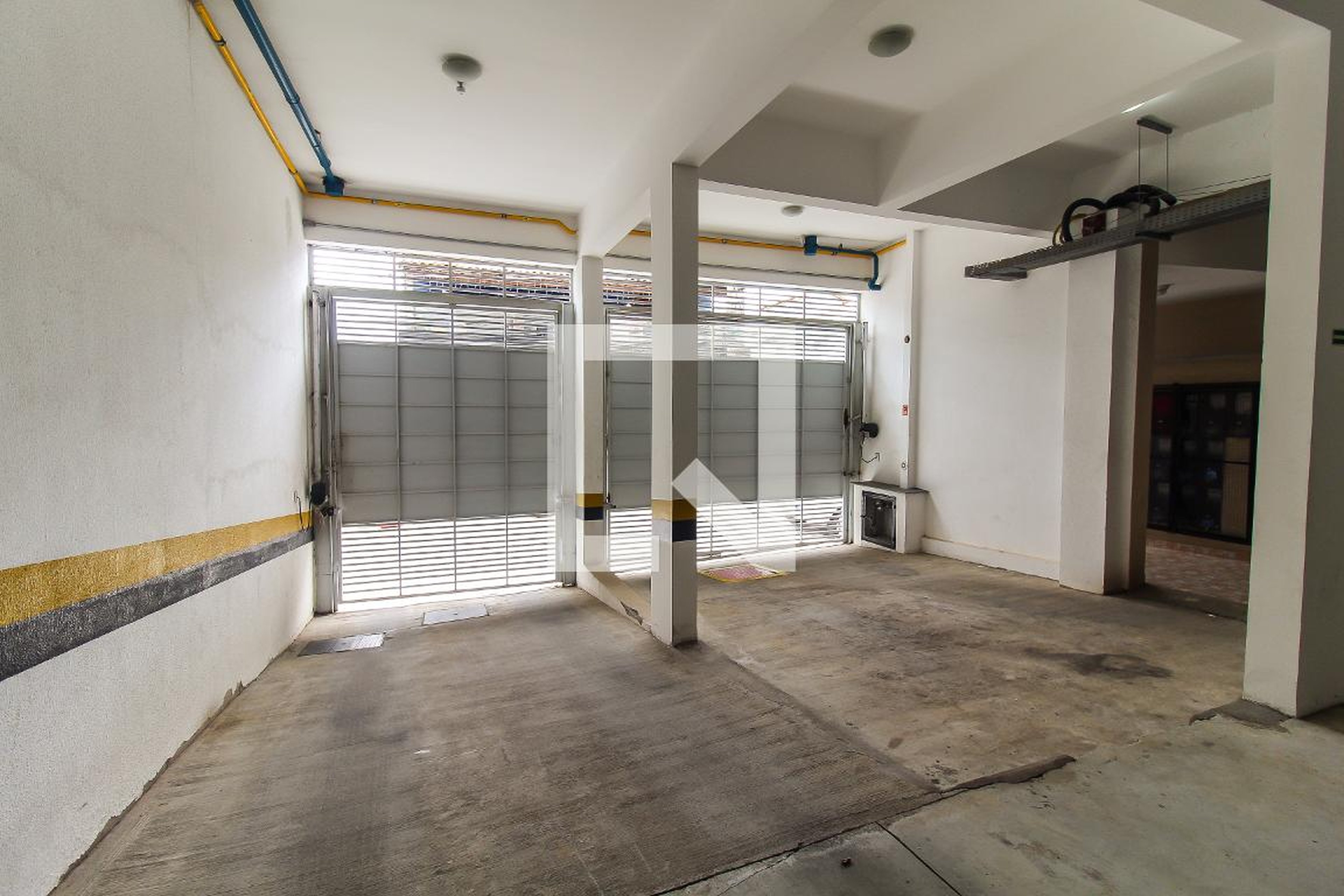 Estacionamento - Residencial Ingá