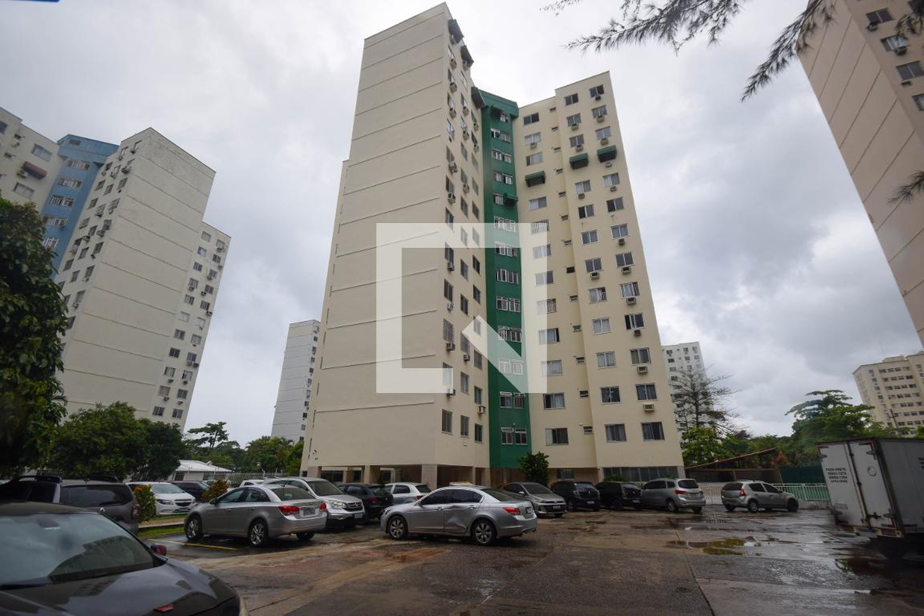 Fachada do Prédio Condomínio Espigão