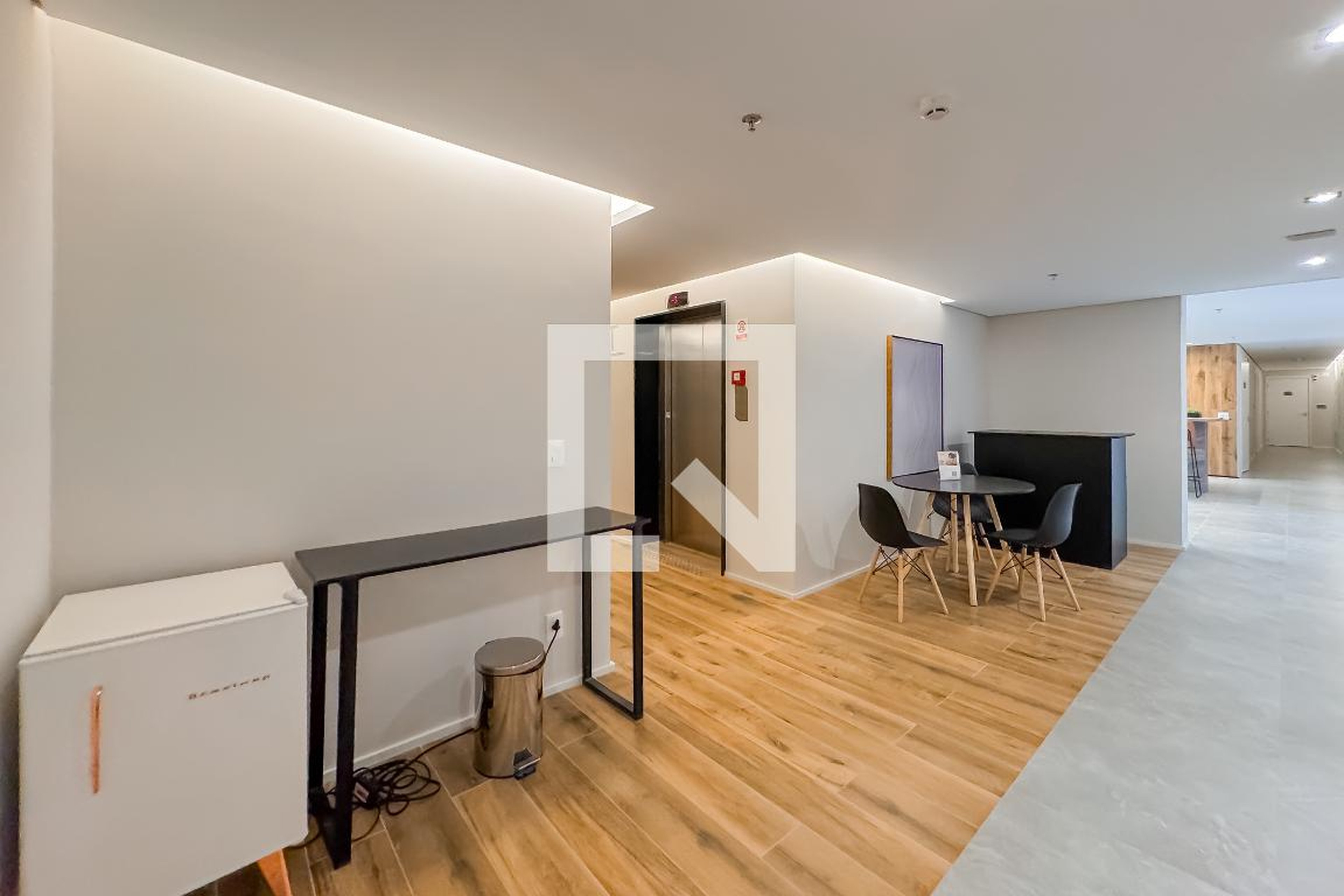 Hall social Condomínio em Rua Dona Brígida, 624