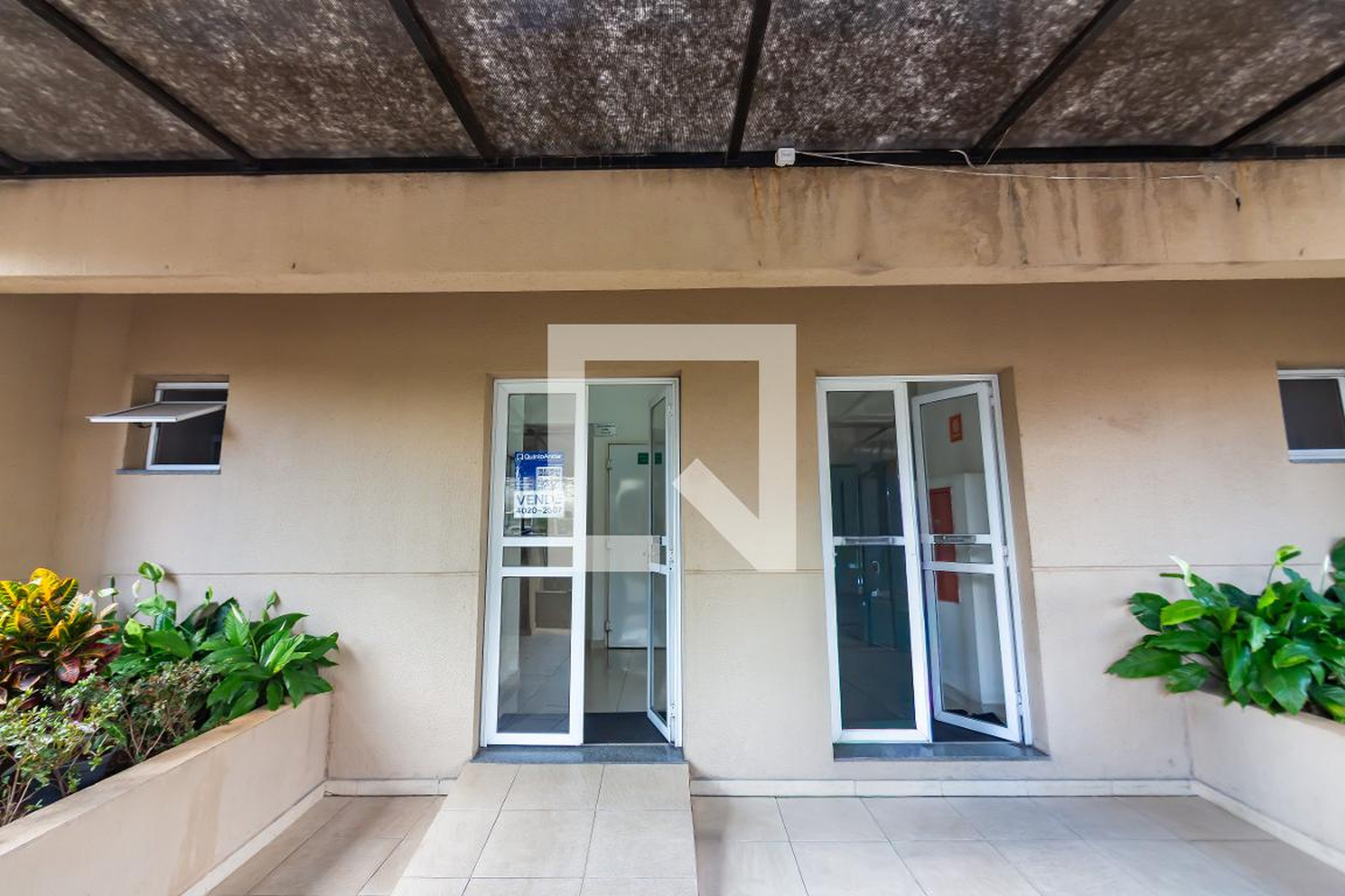 Fachada Condomínio em Rua Gilberto José Domingues, 56