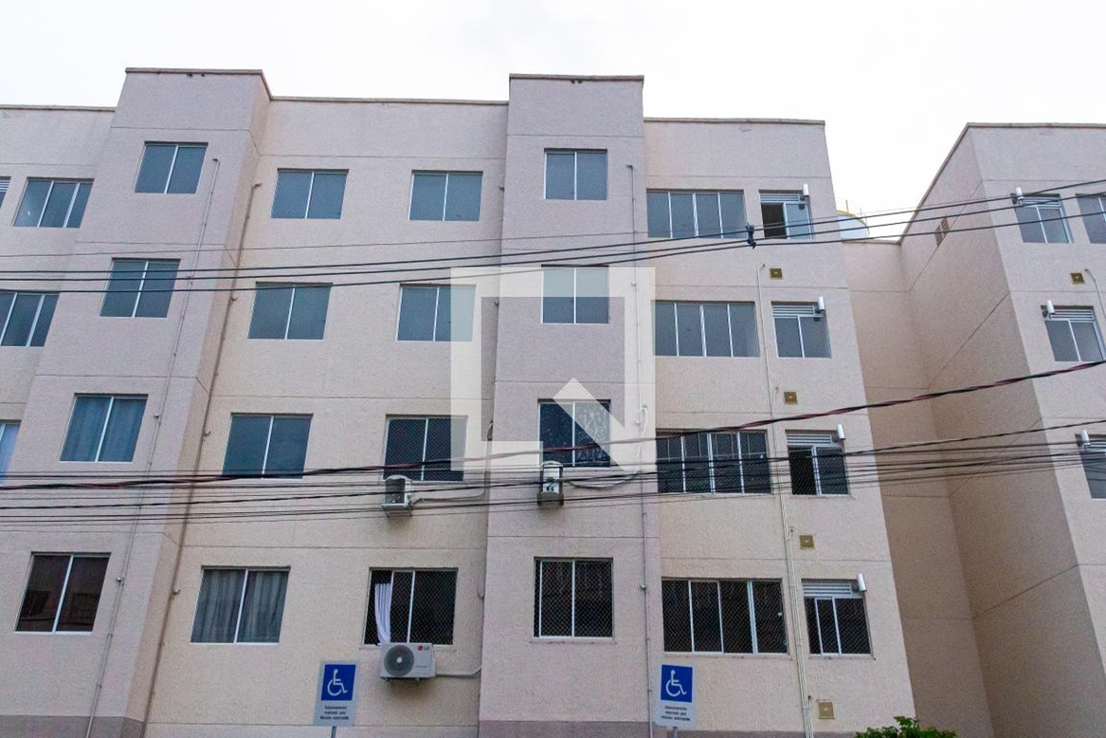 Fachada Condomínio em Caminho do Morro dos Caboclos, 1708