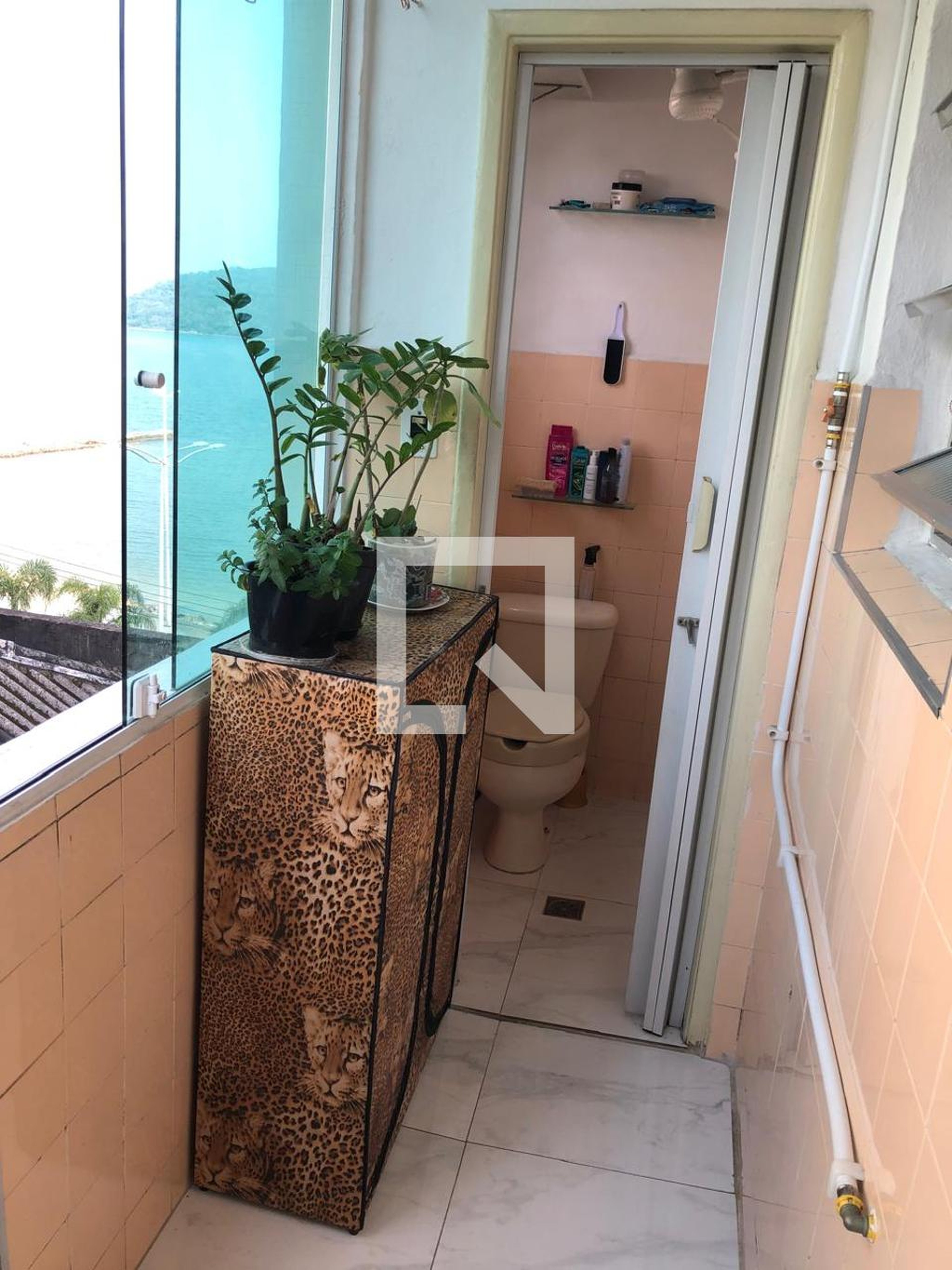 Área externa - Saturno