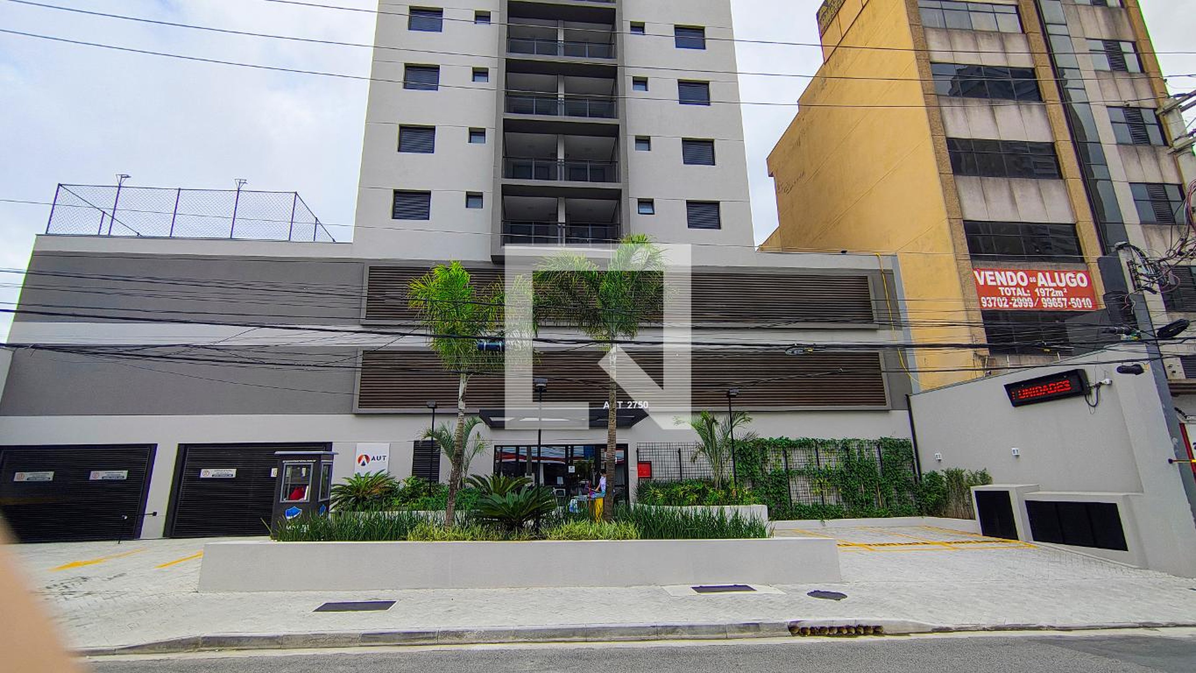 Fachada Condomínio Alt 2750