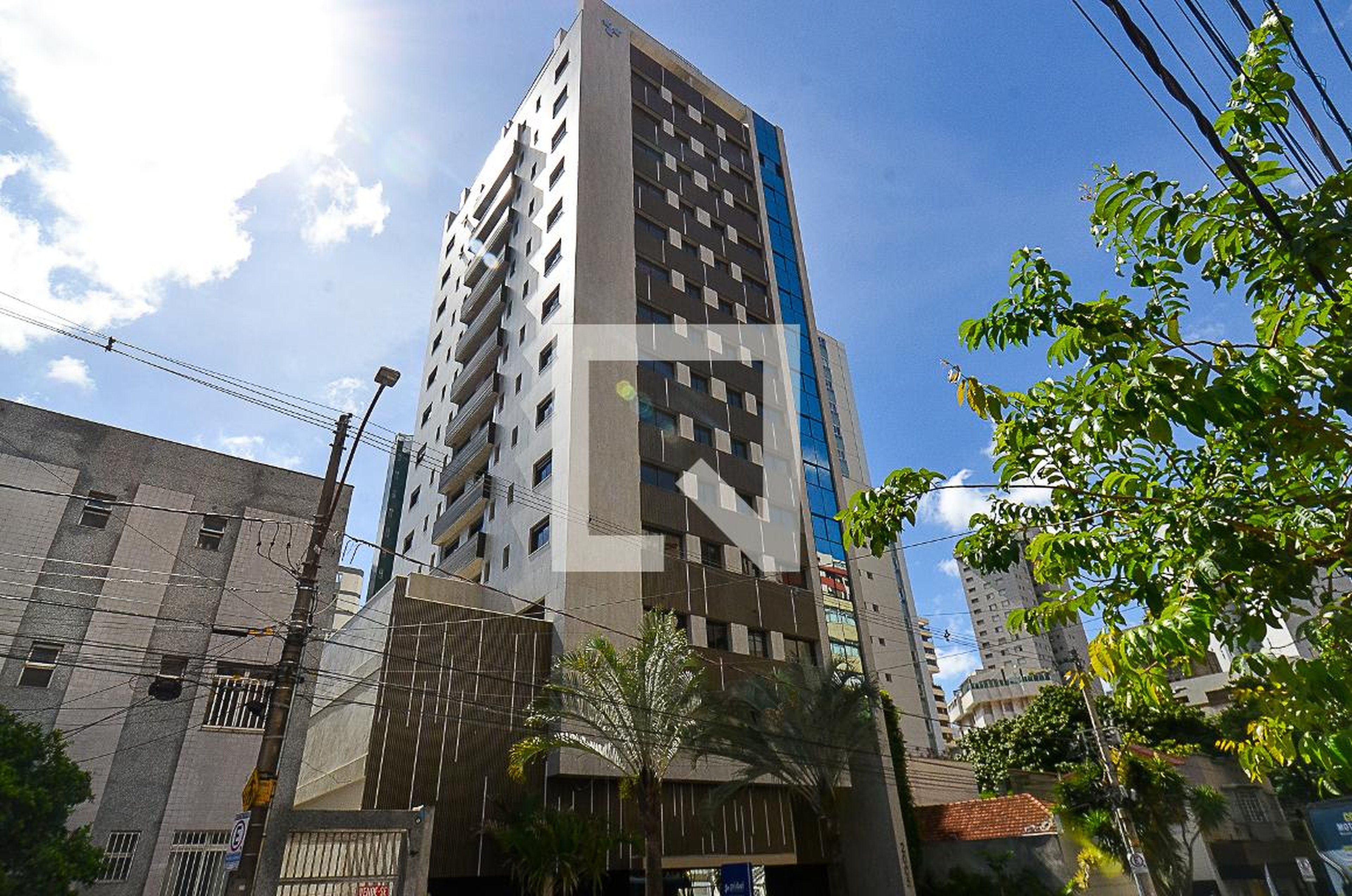 Fachada Edificio Downtown Lourdes