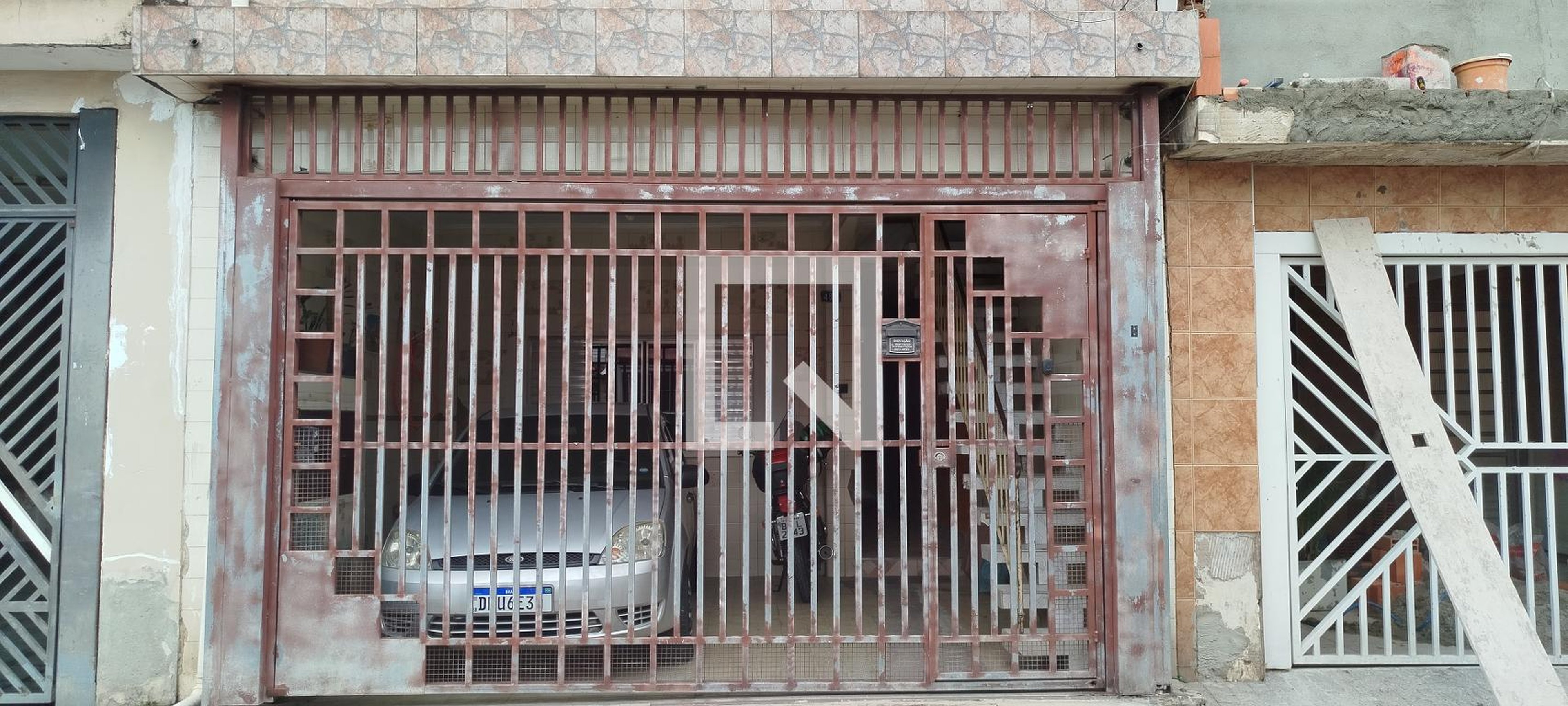 Fachada Condomínio em Rua Frei Paulo Luig, 482