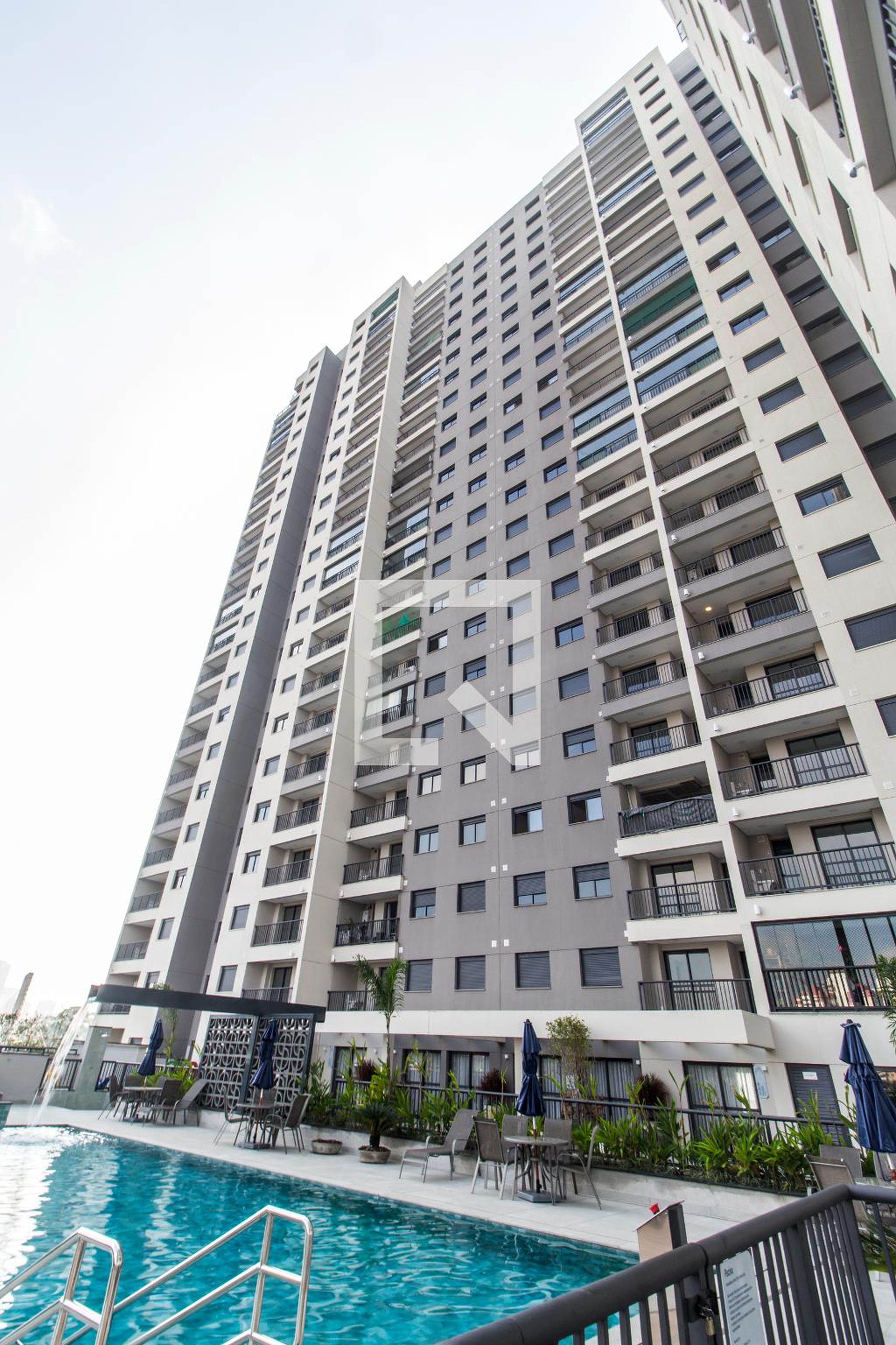 Fachada Condomínio em Rua Sergipe, 324