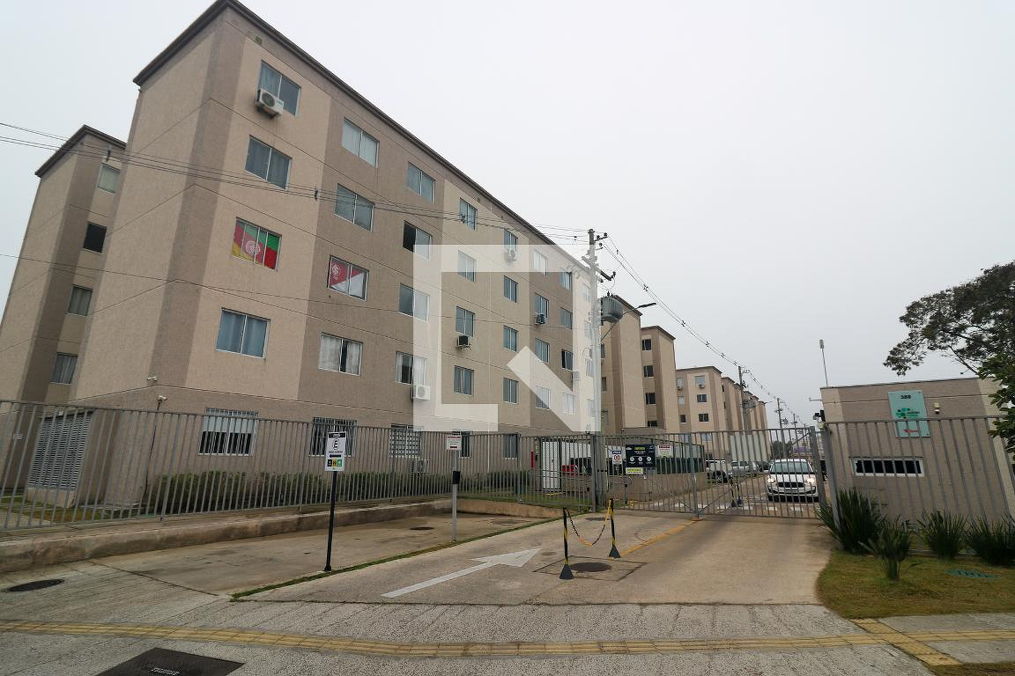 Fachada do condomínio Condomínio Jardim Verde Ipanema