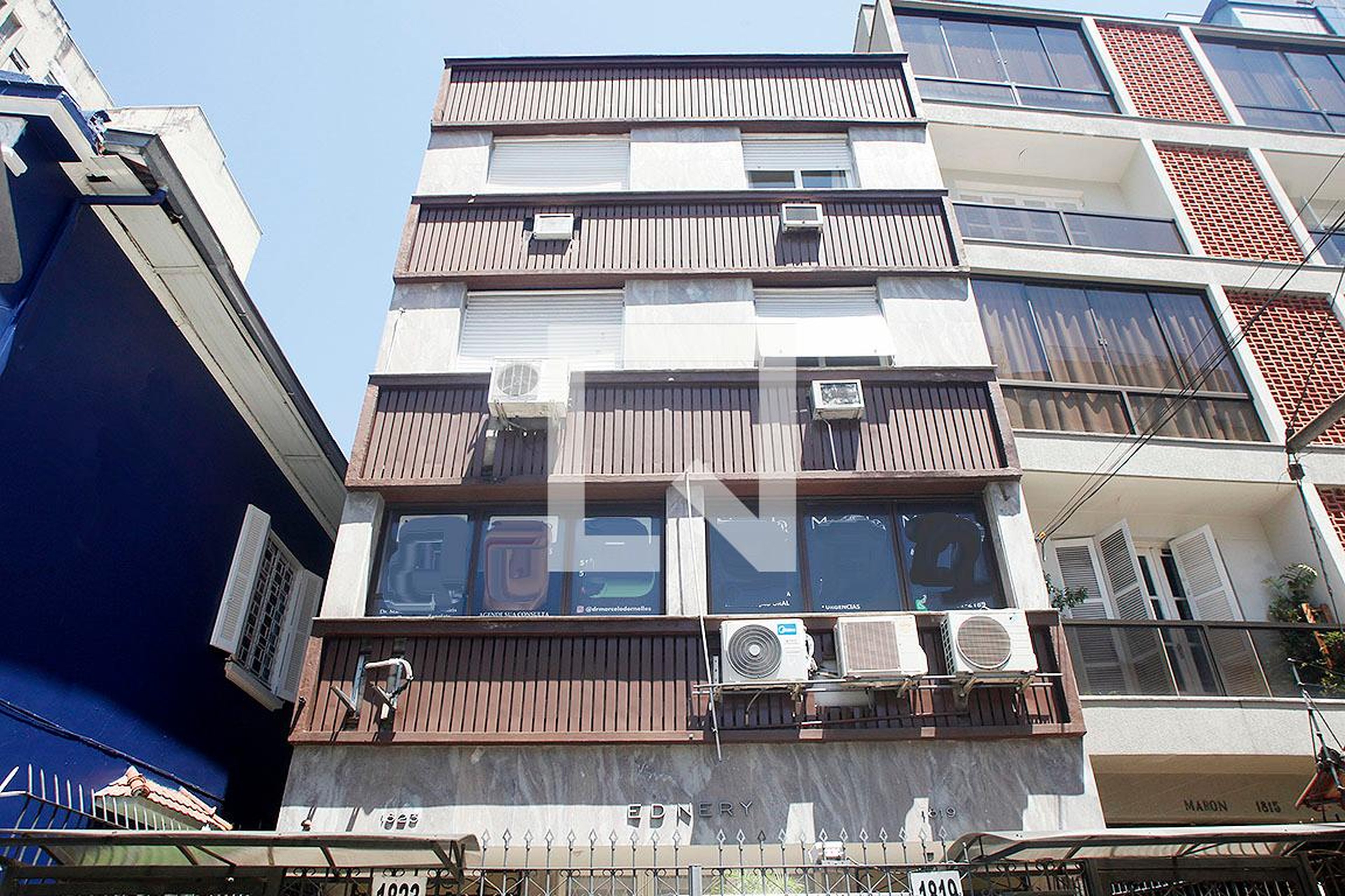 Fachada Condomínio em Rua Ramiro Barcelos, 1823