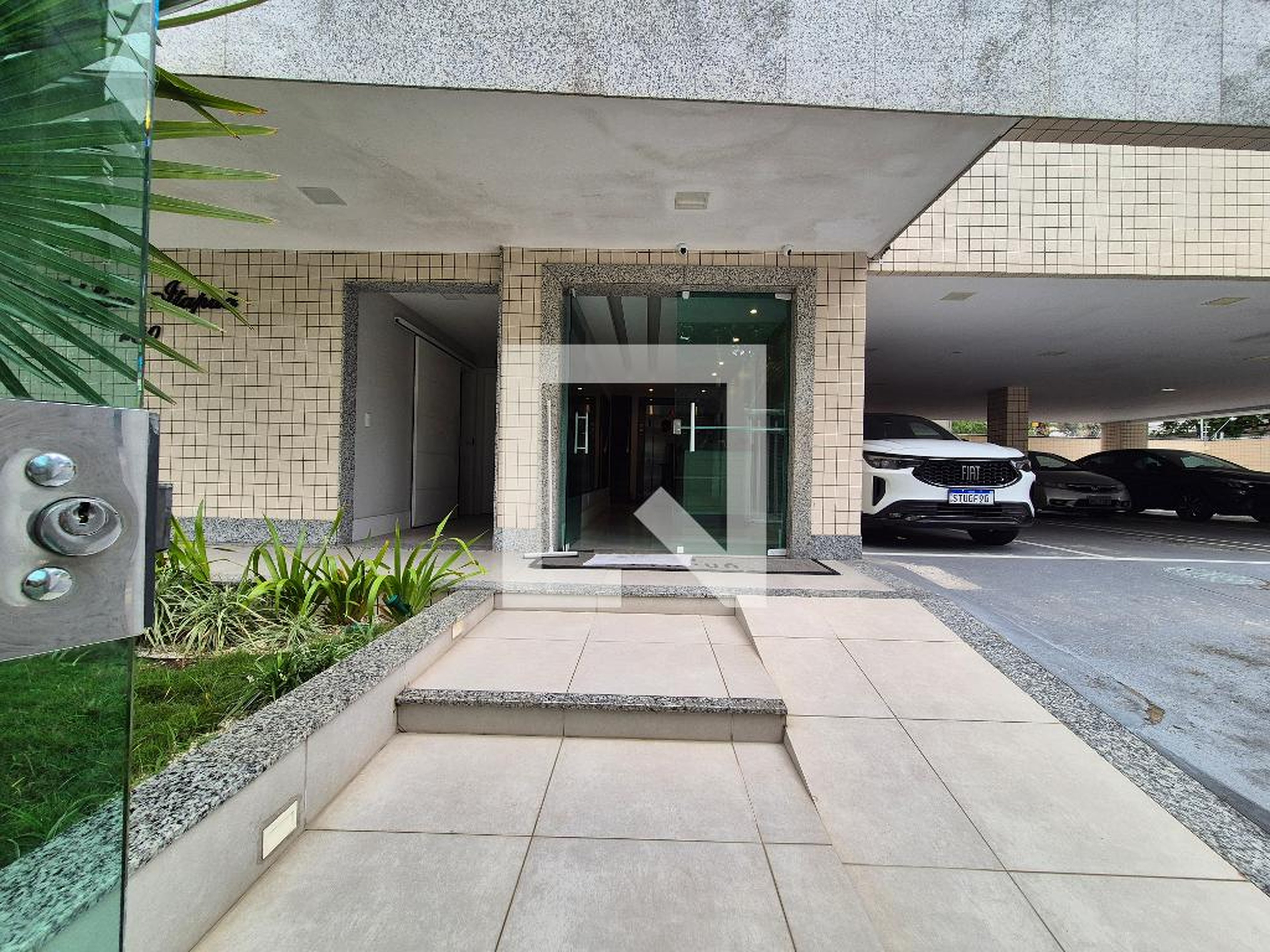 Entrada - Edifício Itapuã