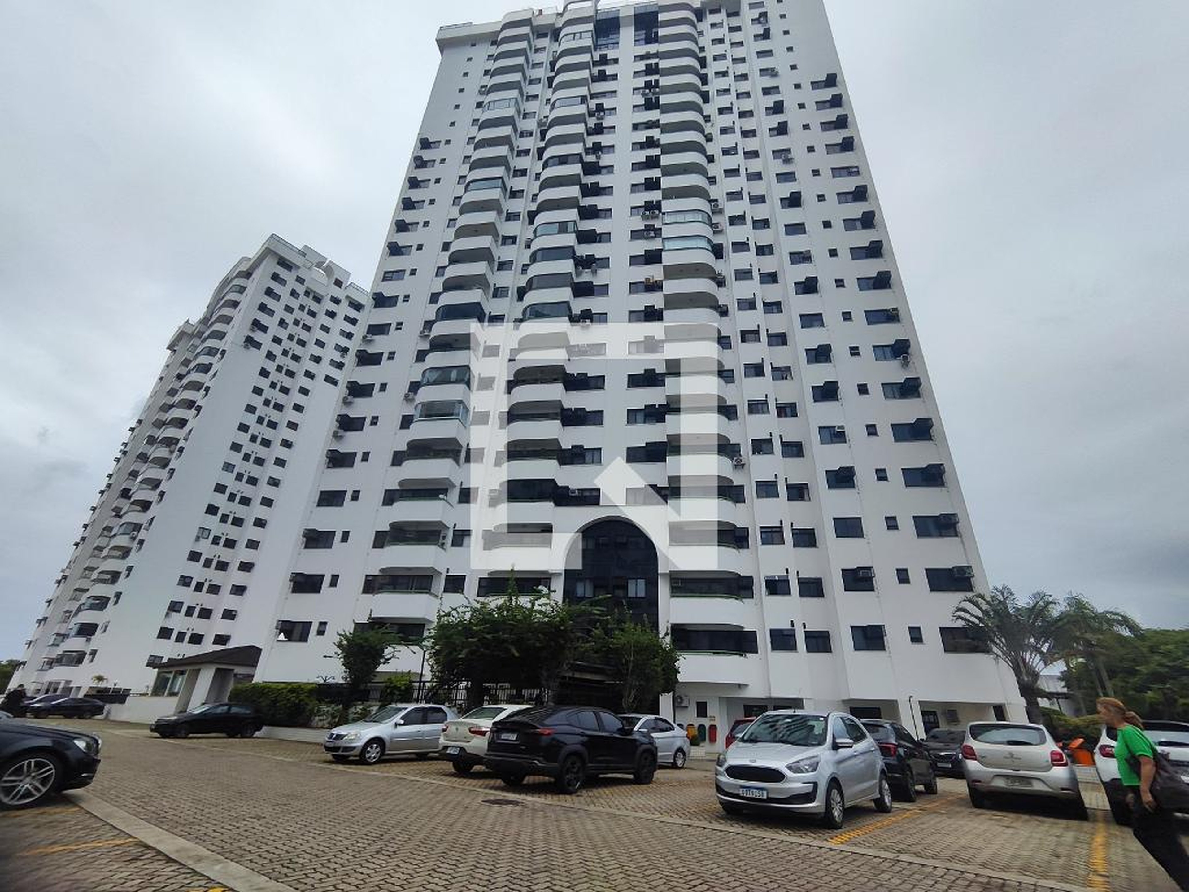 Fachada Condomínio Barra Bali