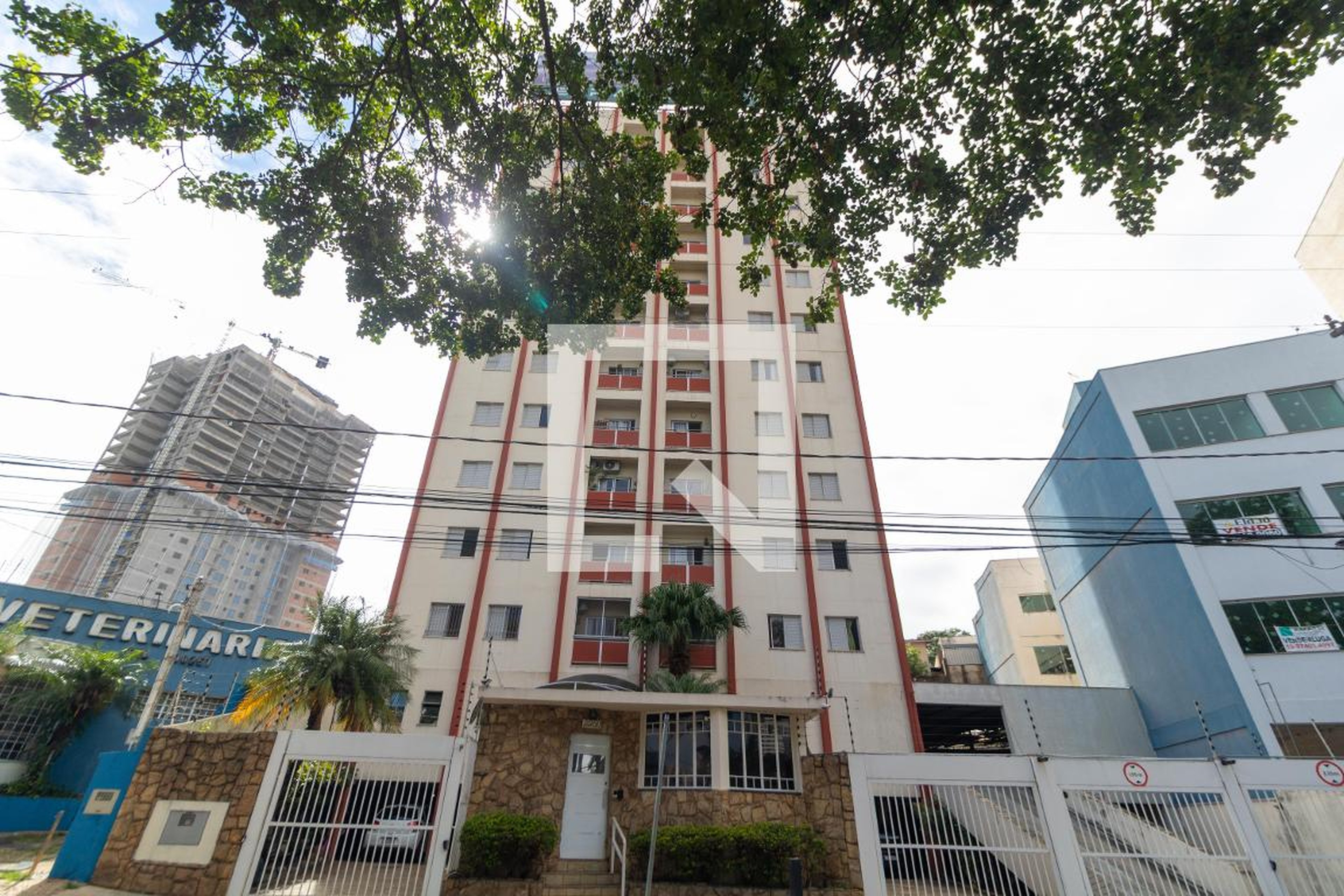 Fachada Condomínio em Avenida José de Sousa Campos, 2200