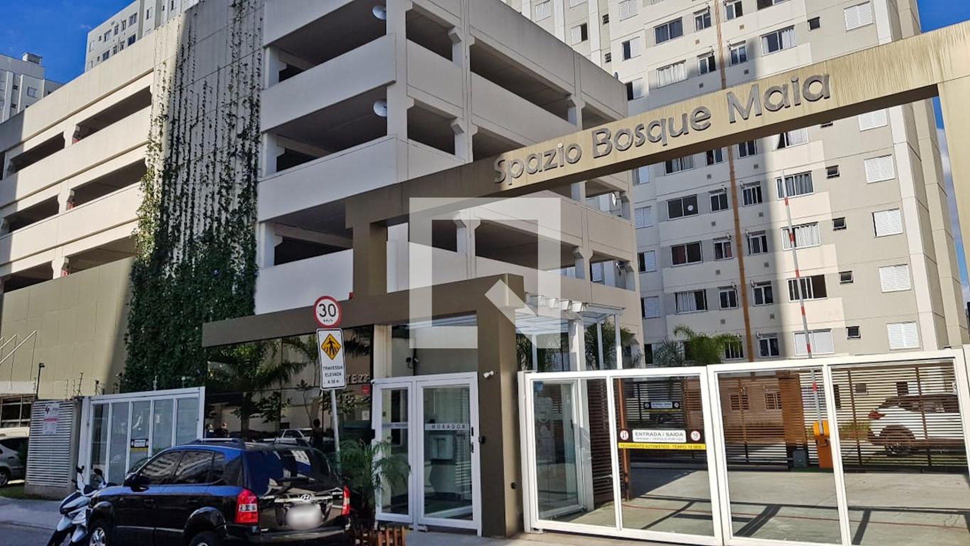 Fachada Condomínio Spazio Cambury