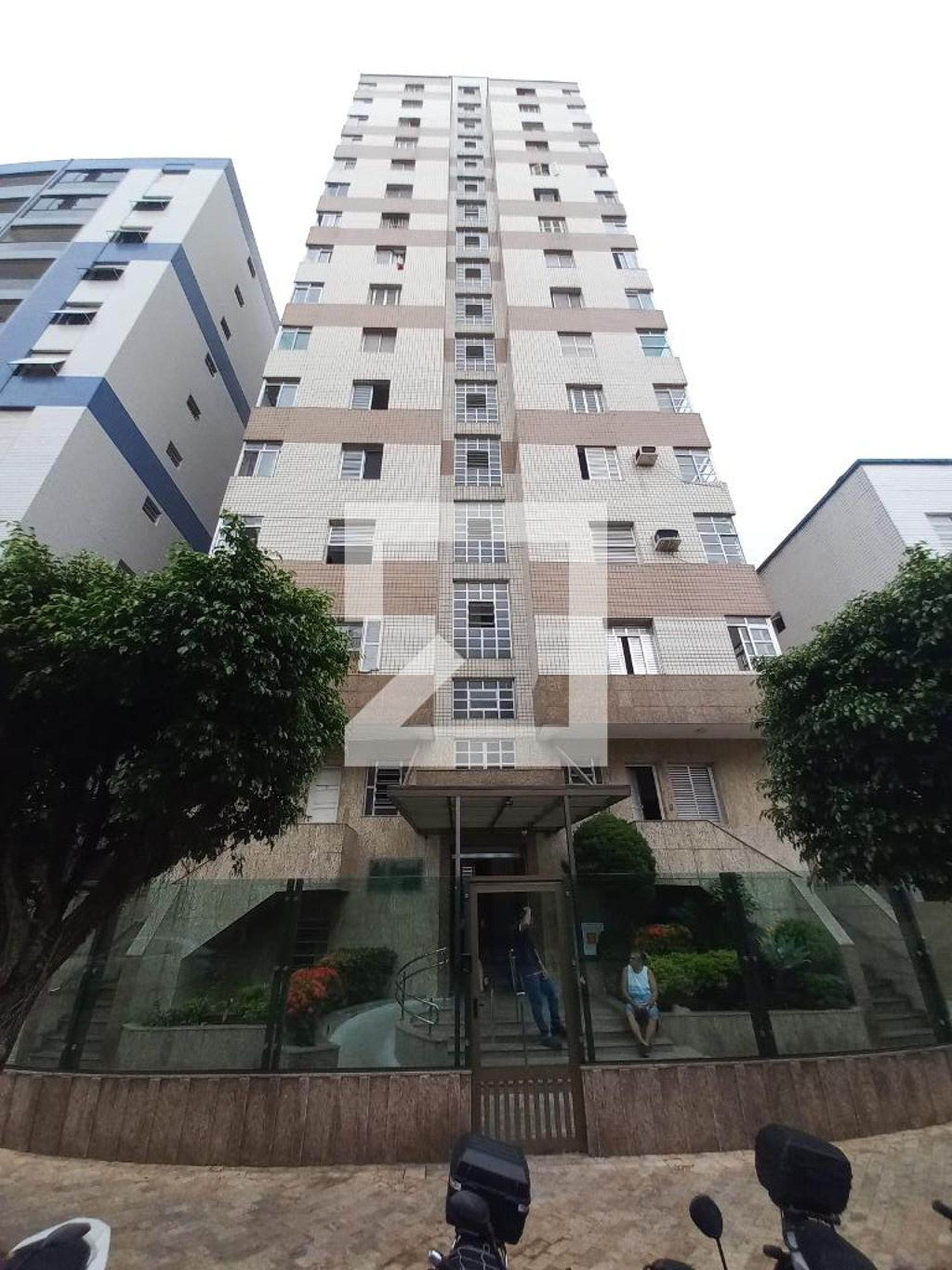 Fachada do Prédio Condomínio Everest