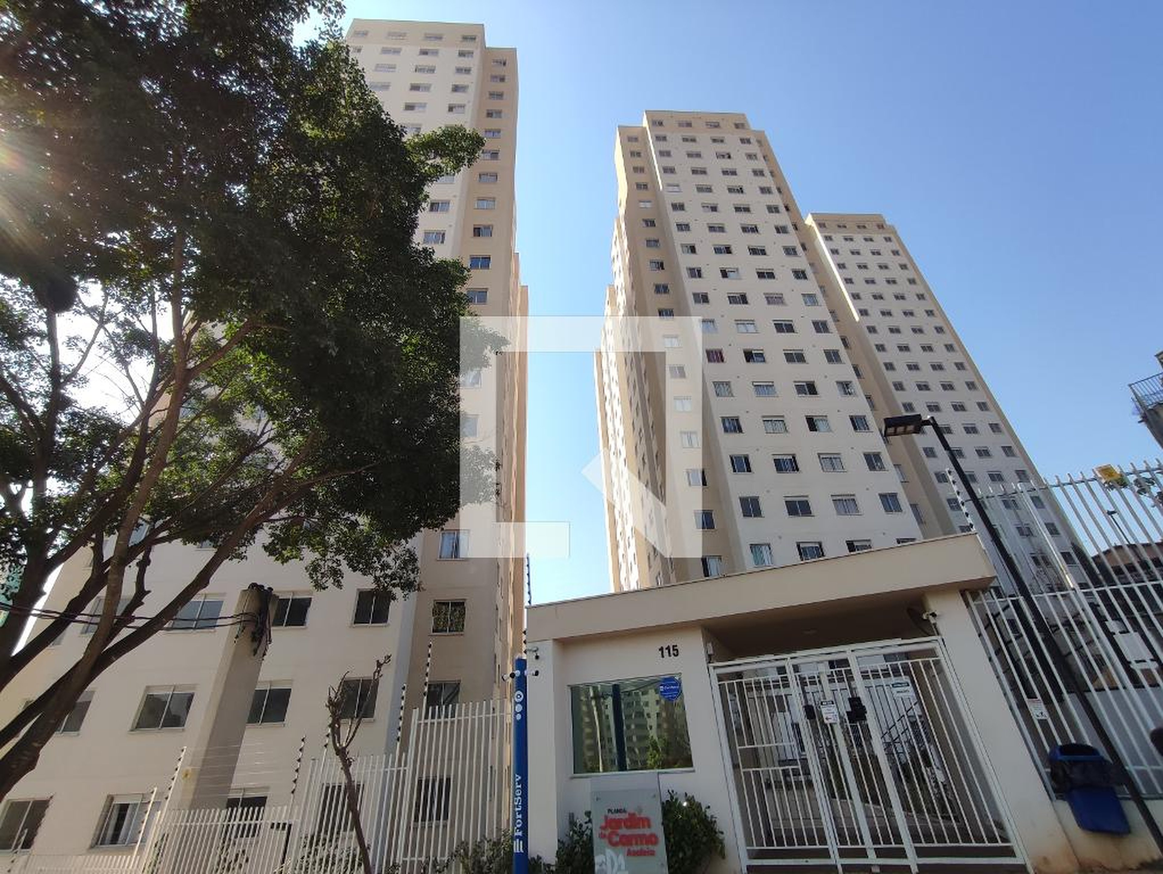 Fachada Condomínio Plano e Plano Jardim do Carmo Azaleia