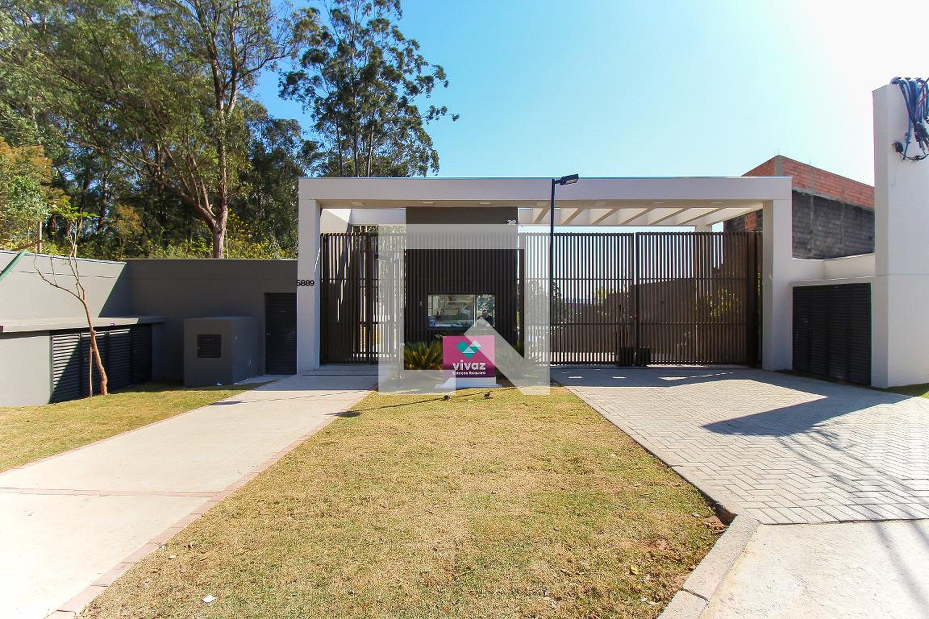 Fachada Condomínio Vivaz Estação Itaquera 1