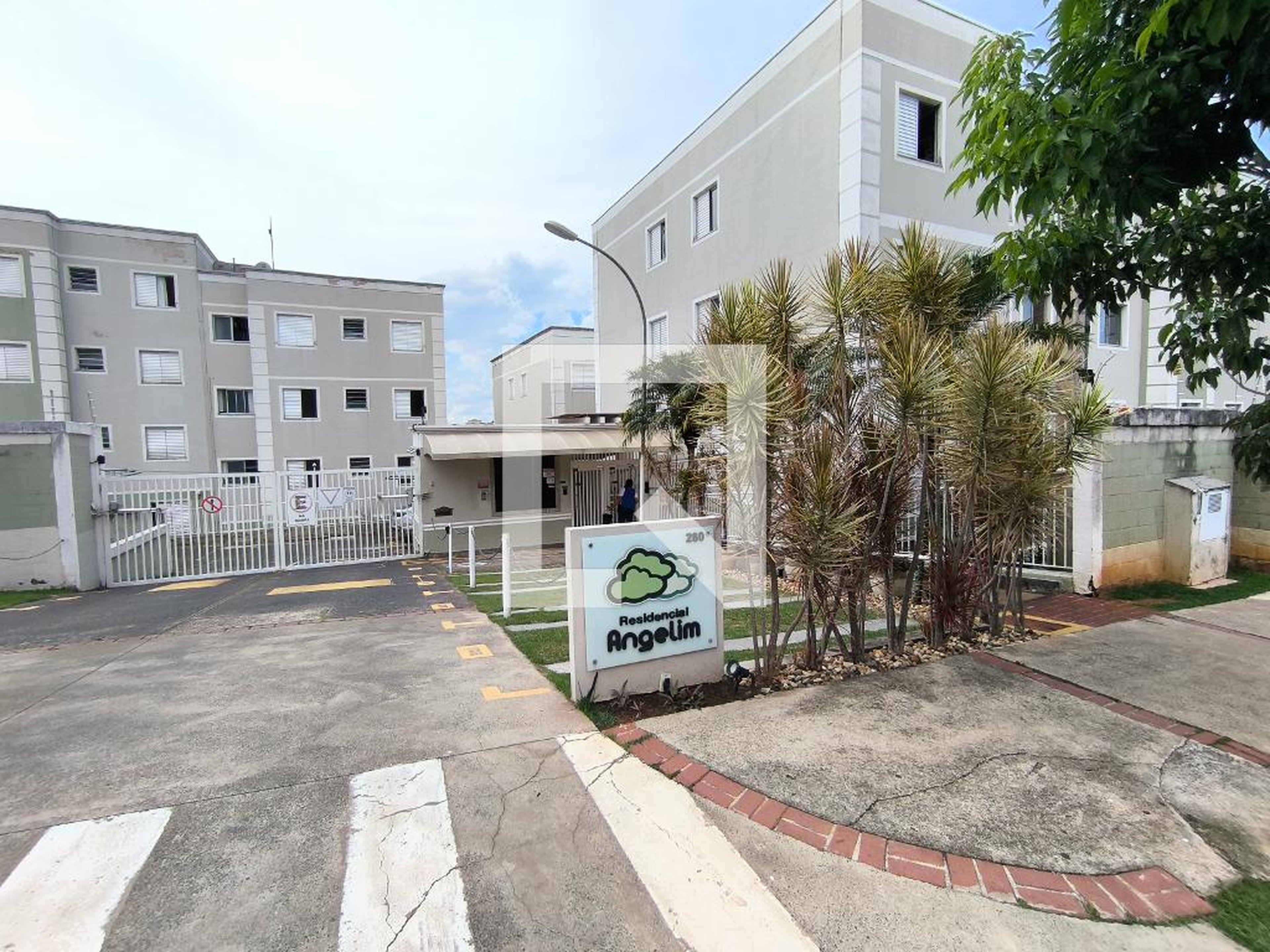 Fachada Residencial Angelim