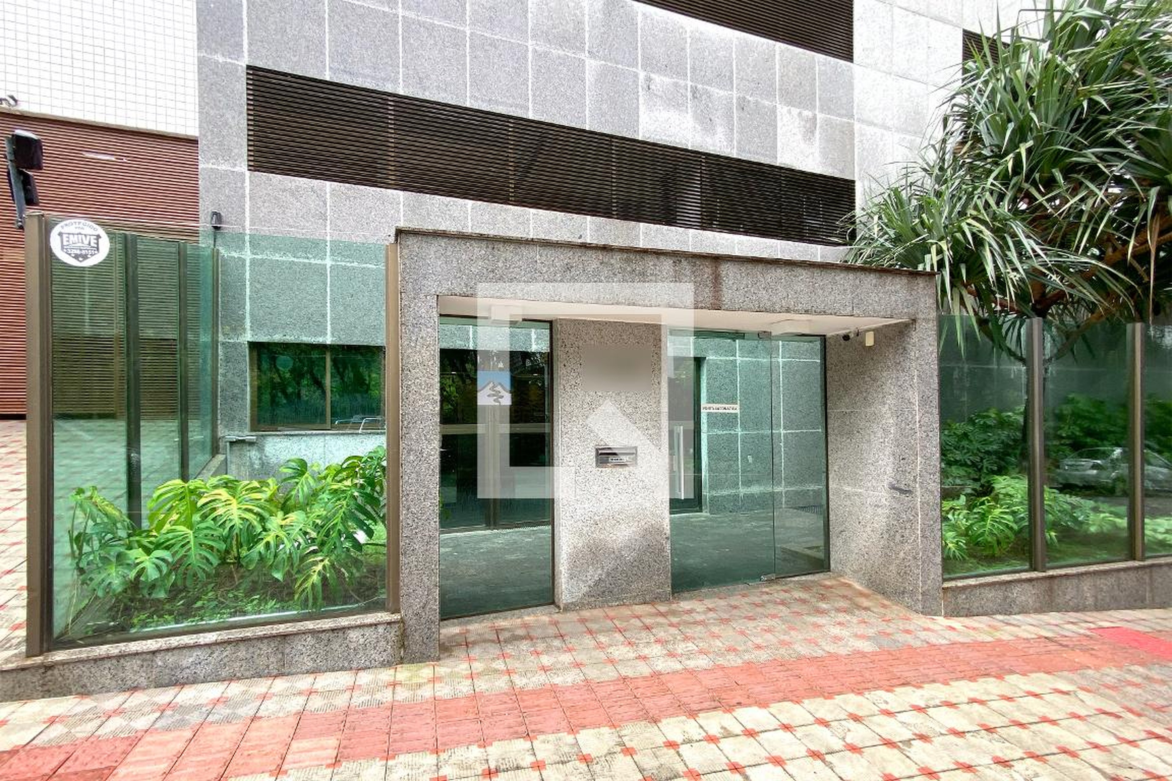 Fachada Condomínio em Rua da Groenlândia, 318