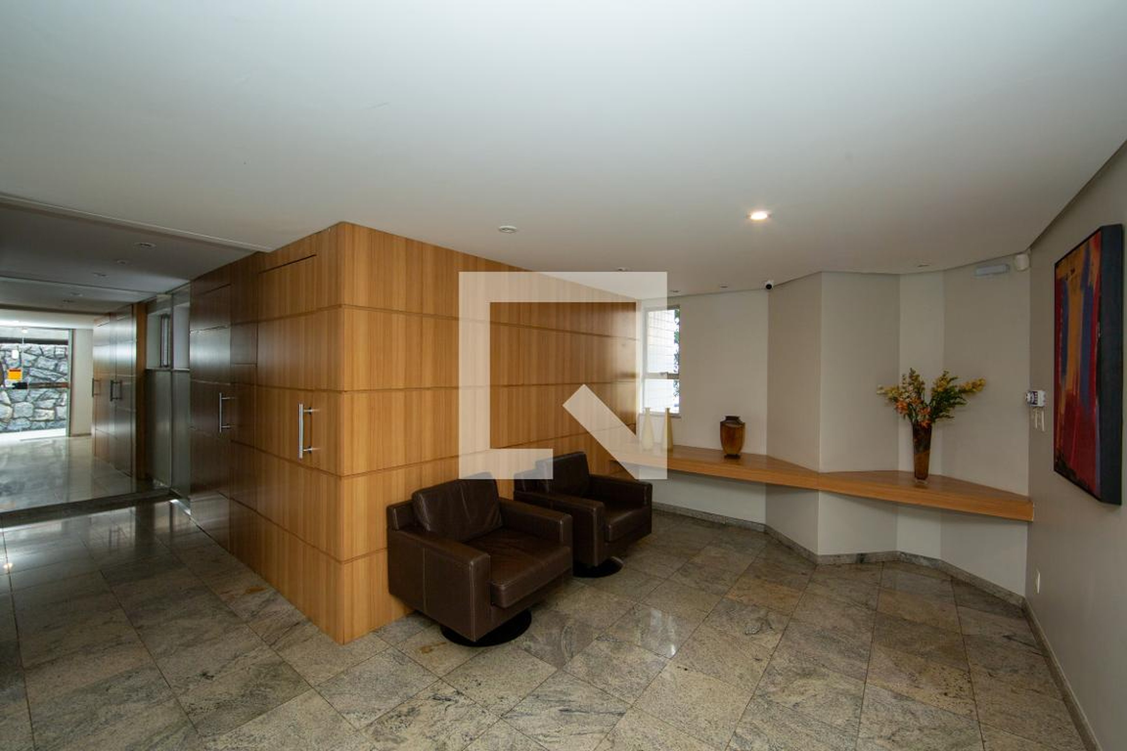 HALL - Edifício Roma