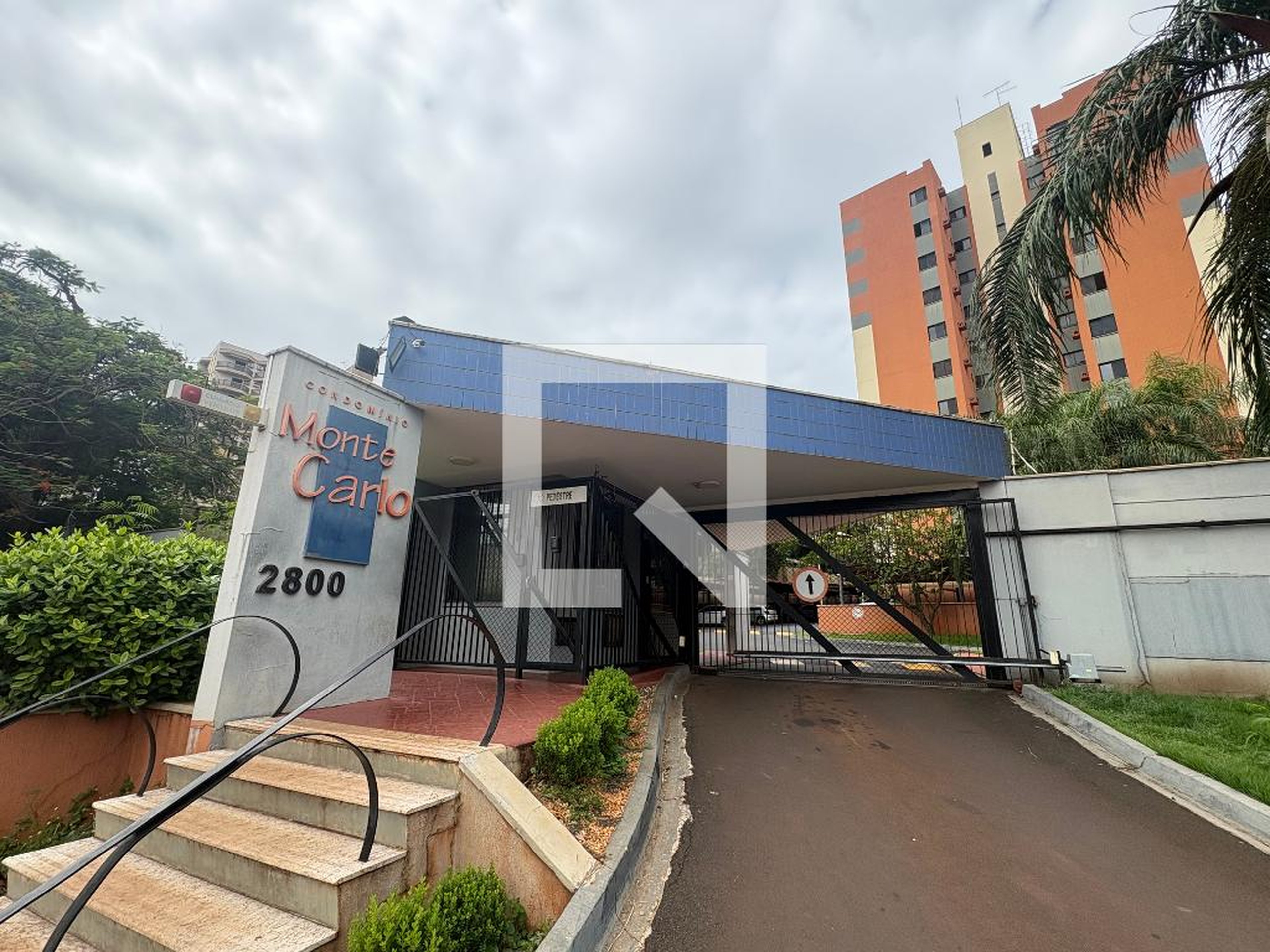 Fachada Condomínio Monte Carlo