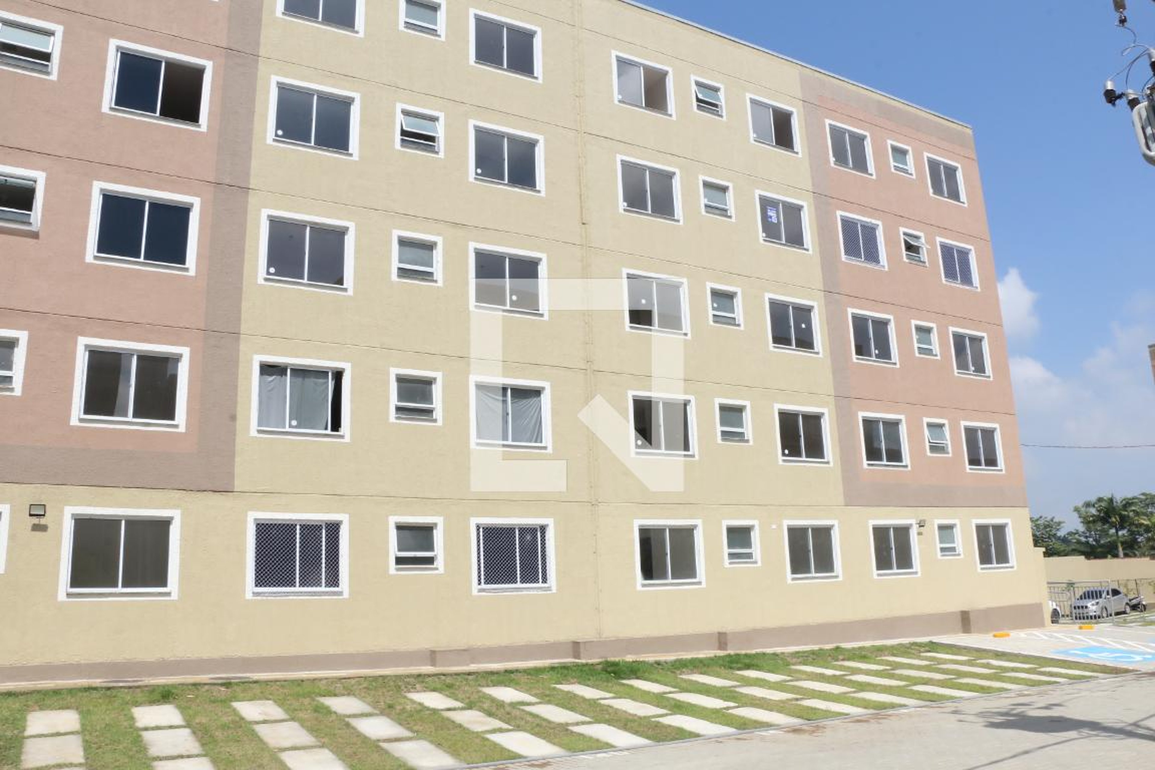 Fachada do Prédio Condomínio em Avenida Abílio Augusto Távora, 401