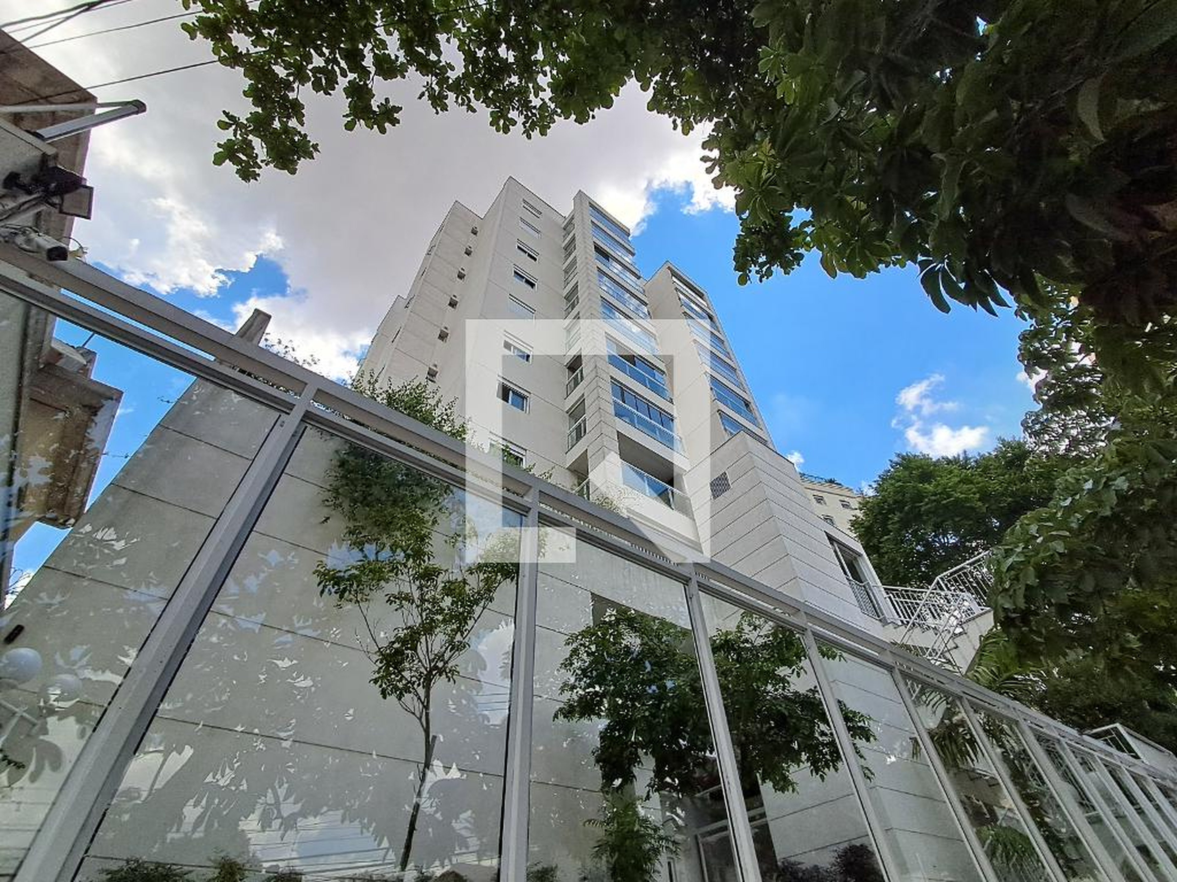 Fachada Condomínio Green Alto de Pinheiros