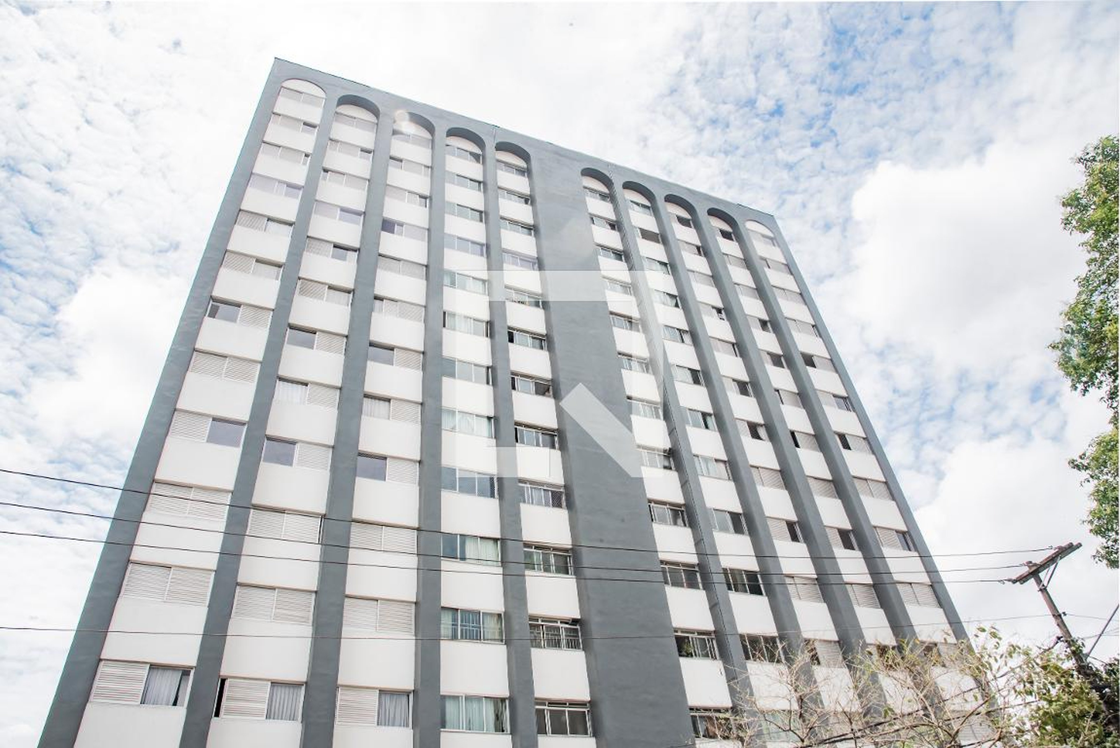 Fachada Condomínio Bristol