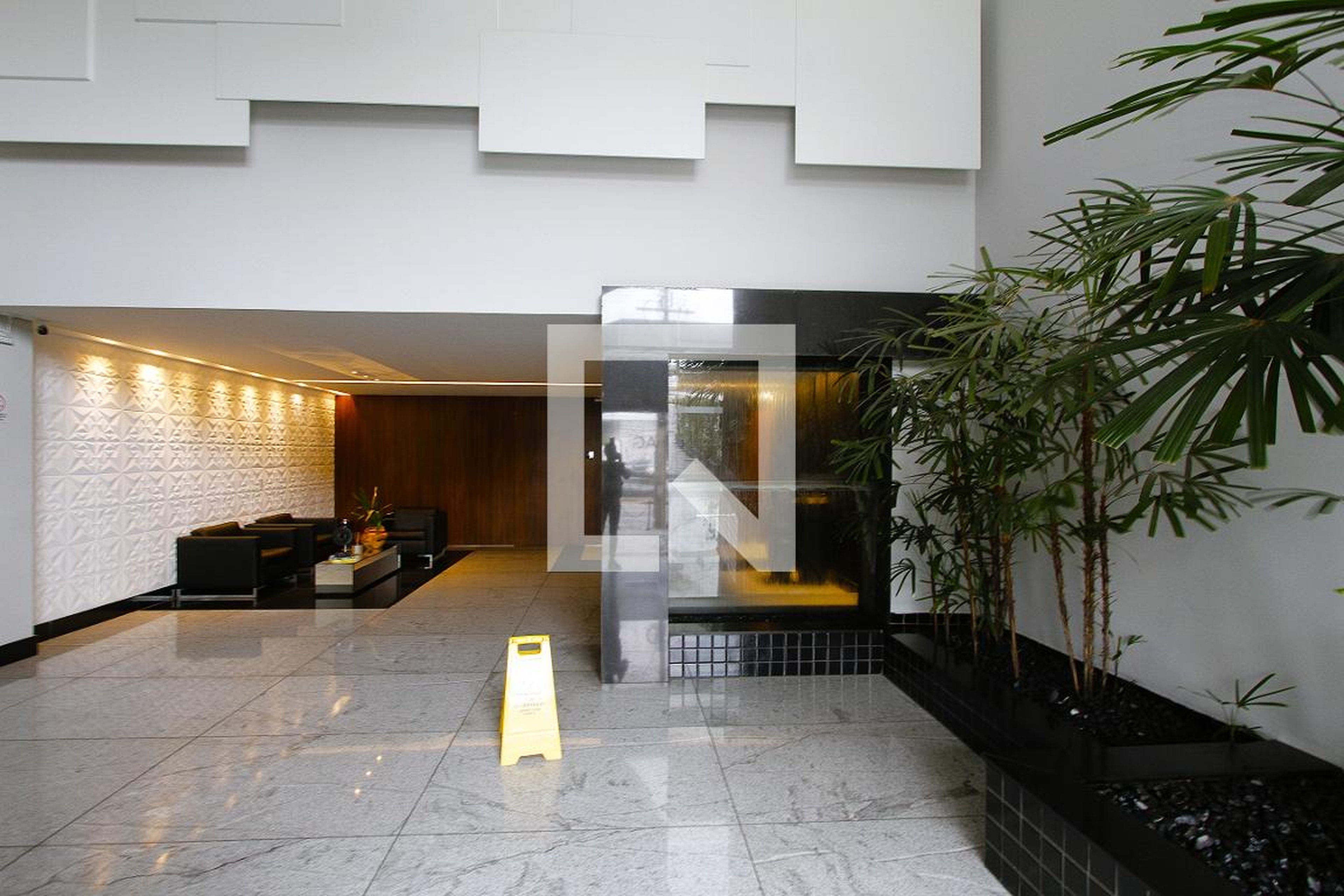 Hall de entrada - Edifício Renoir