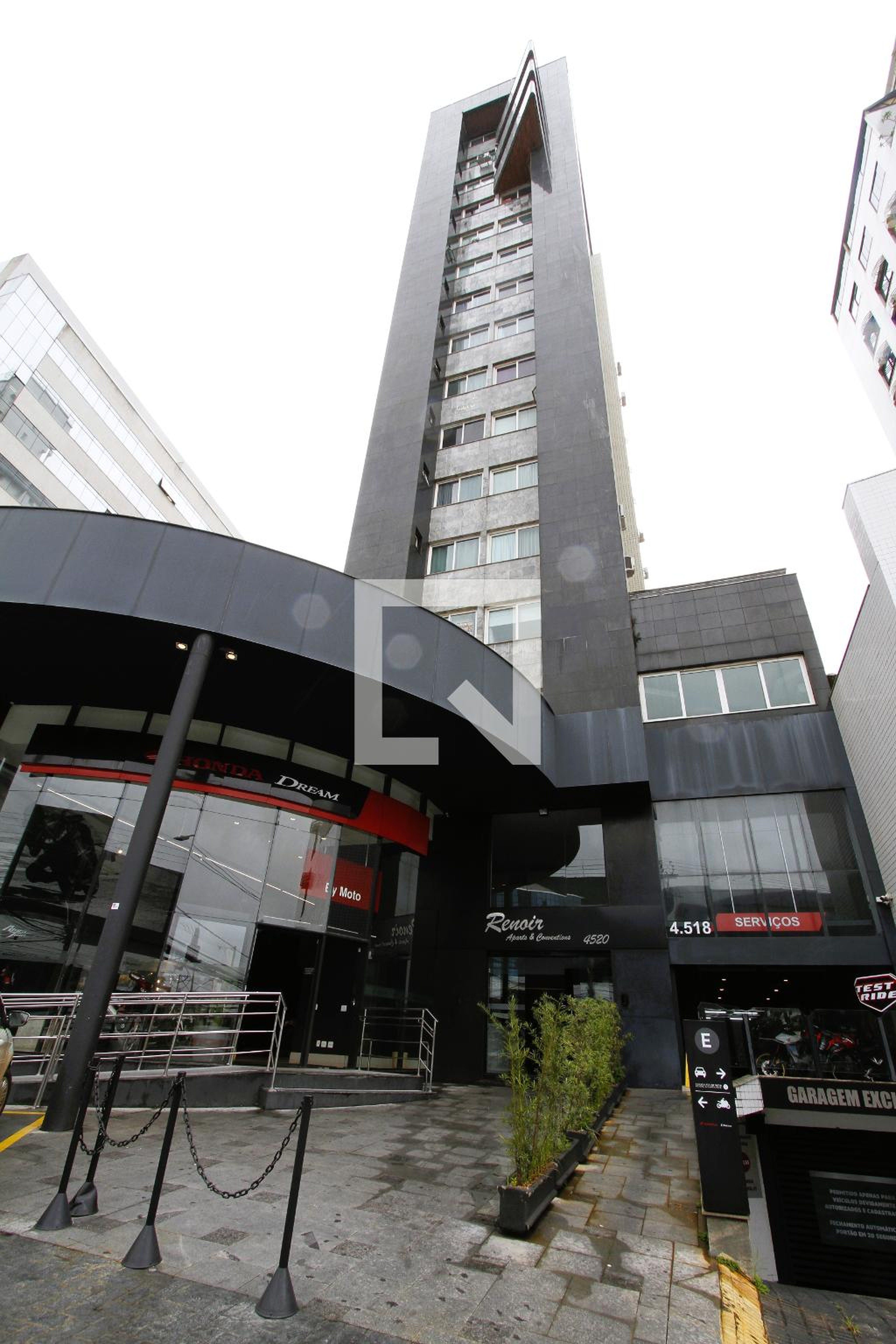 Fachada do Prédio Edifício Renoir