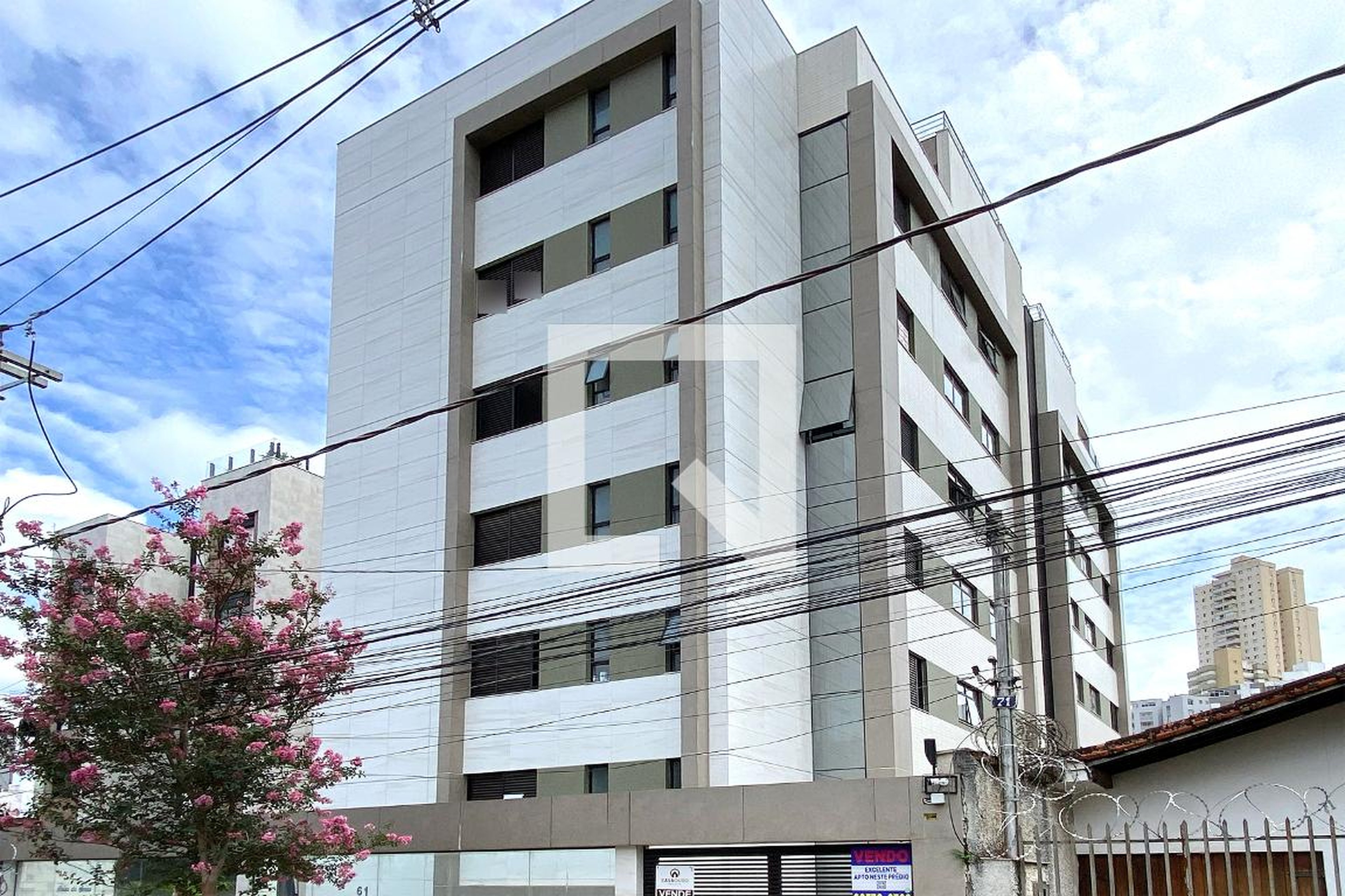 Fachada Condomínio em Rua Joanésia, 61