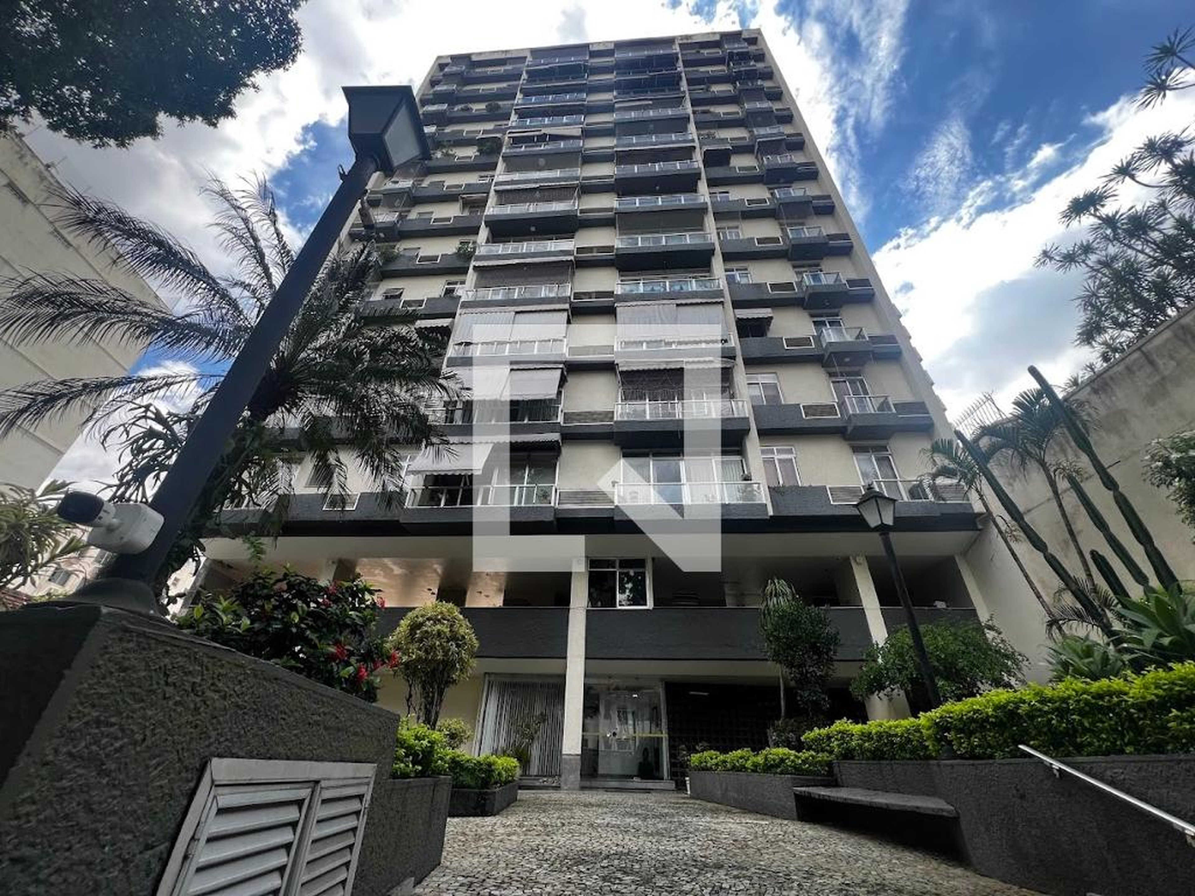 Fachada Edifício Solar Itacuruca