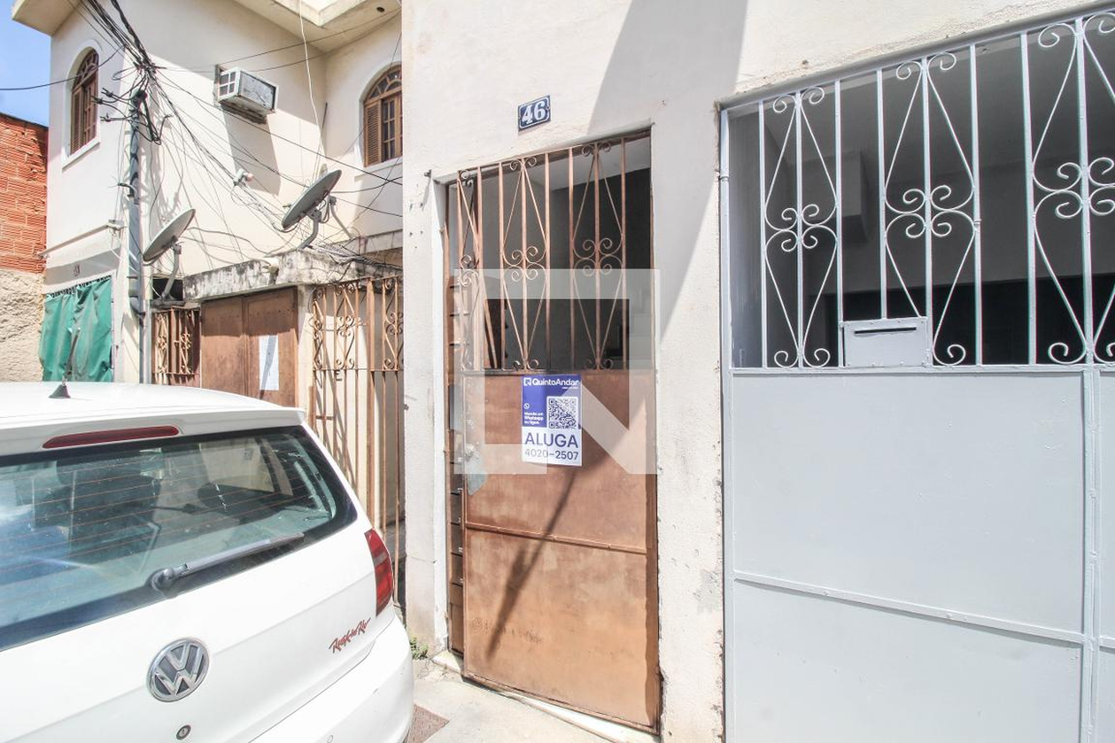 Fachada Condomínio em Rua José Madeira, 46