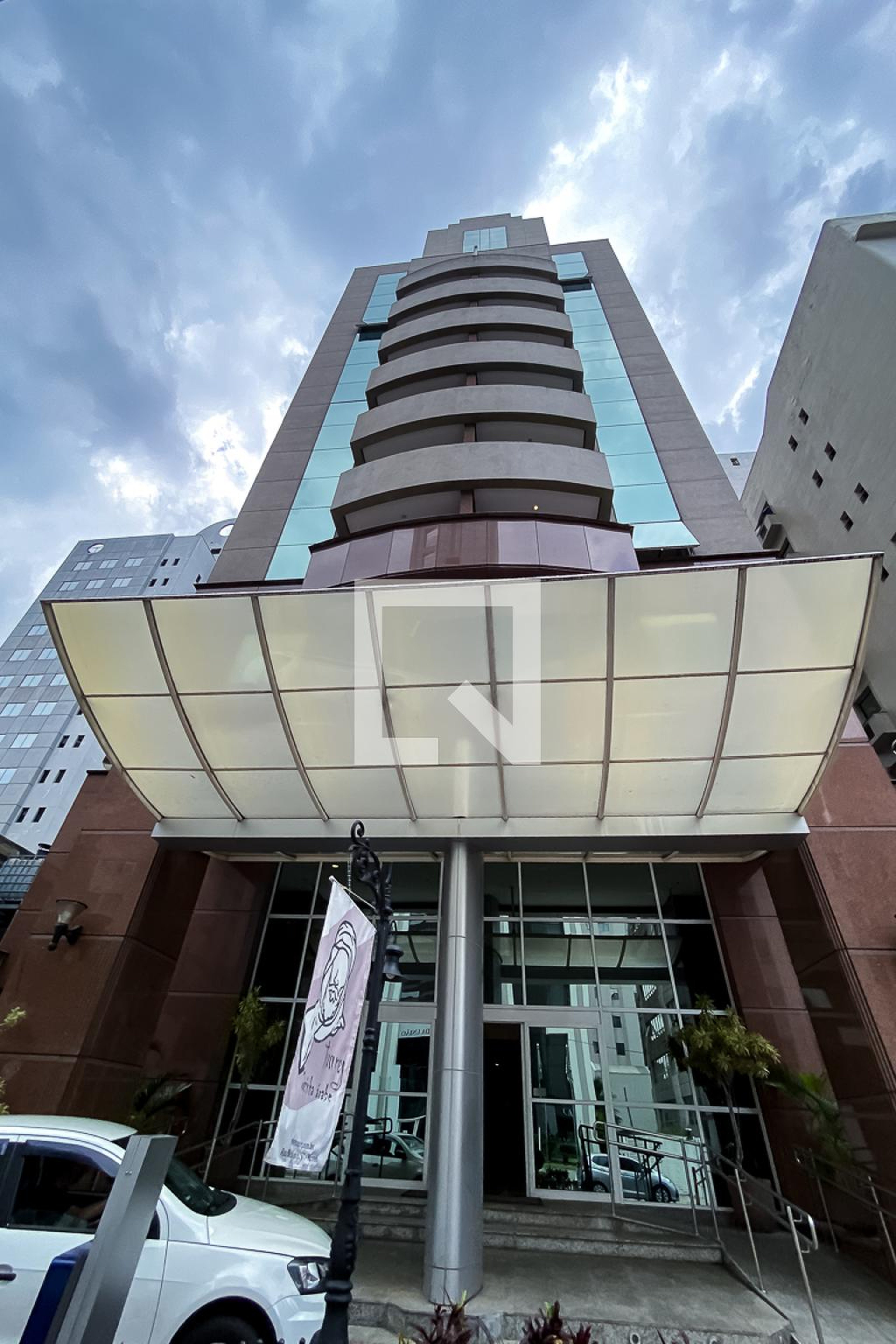 Fachada Condomínio Paulista Classic