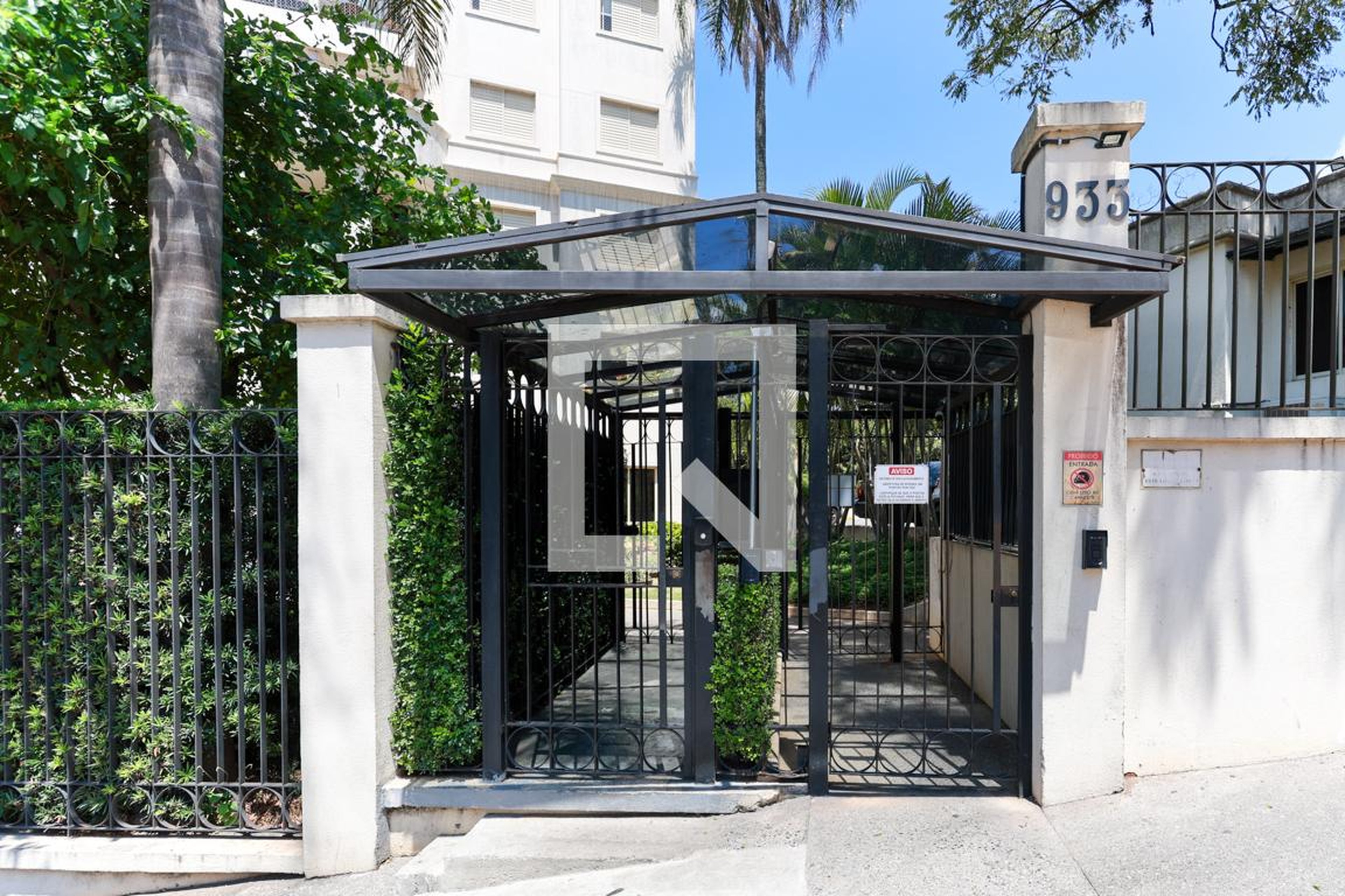 Fachada do condomínio Condomínio Royal Park