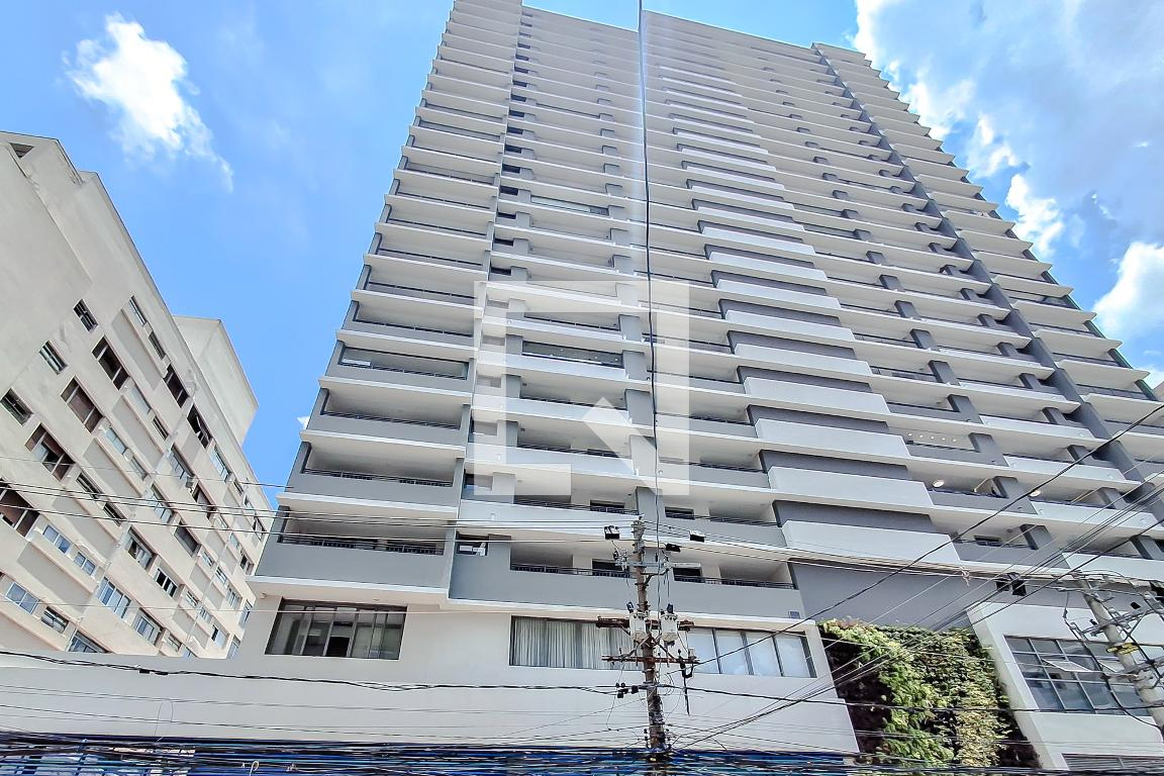 Fachada Condomínio em Rua Cubatão, 686