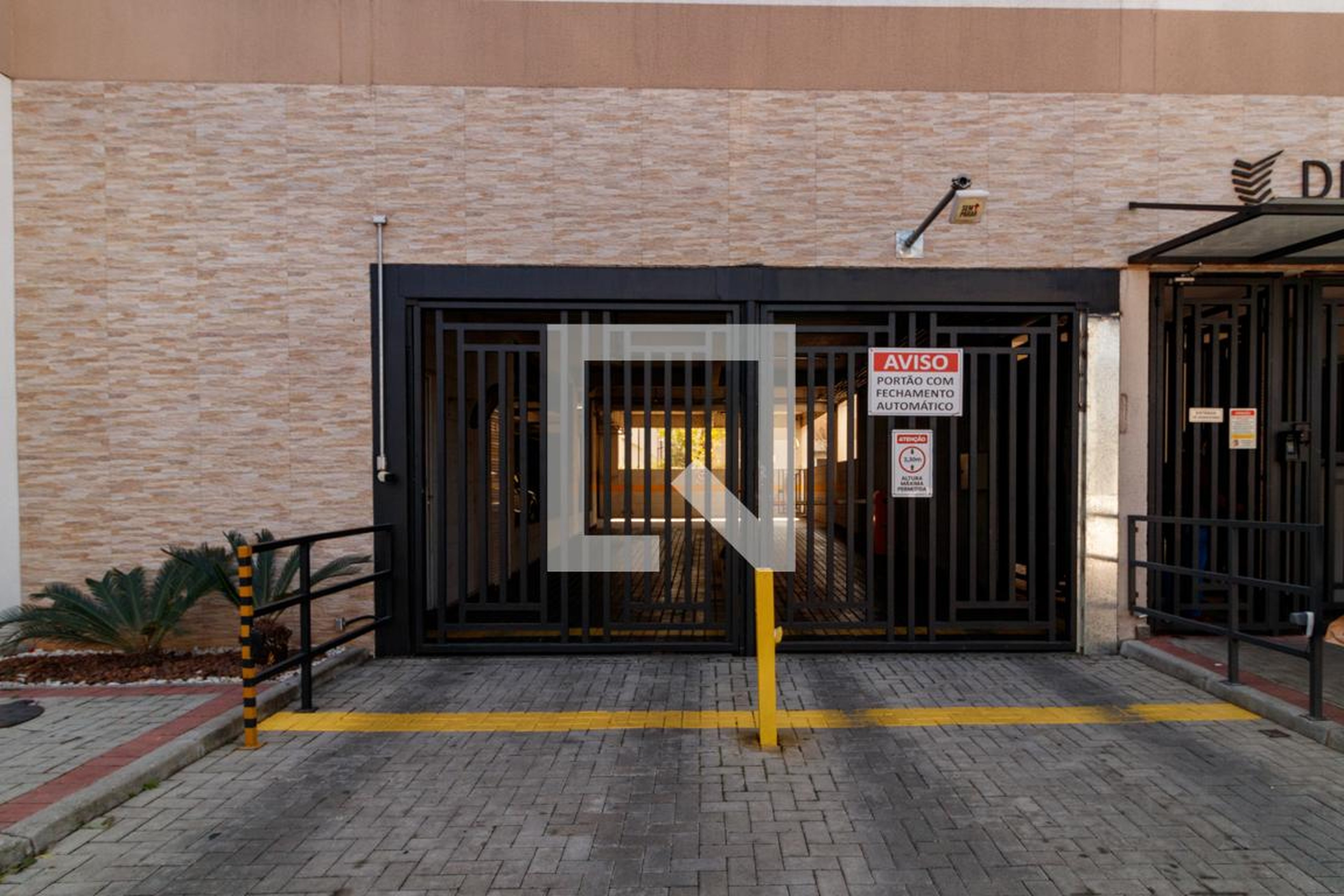 Fachada Condomínio Dez Vila Guilherme