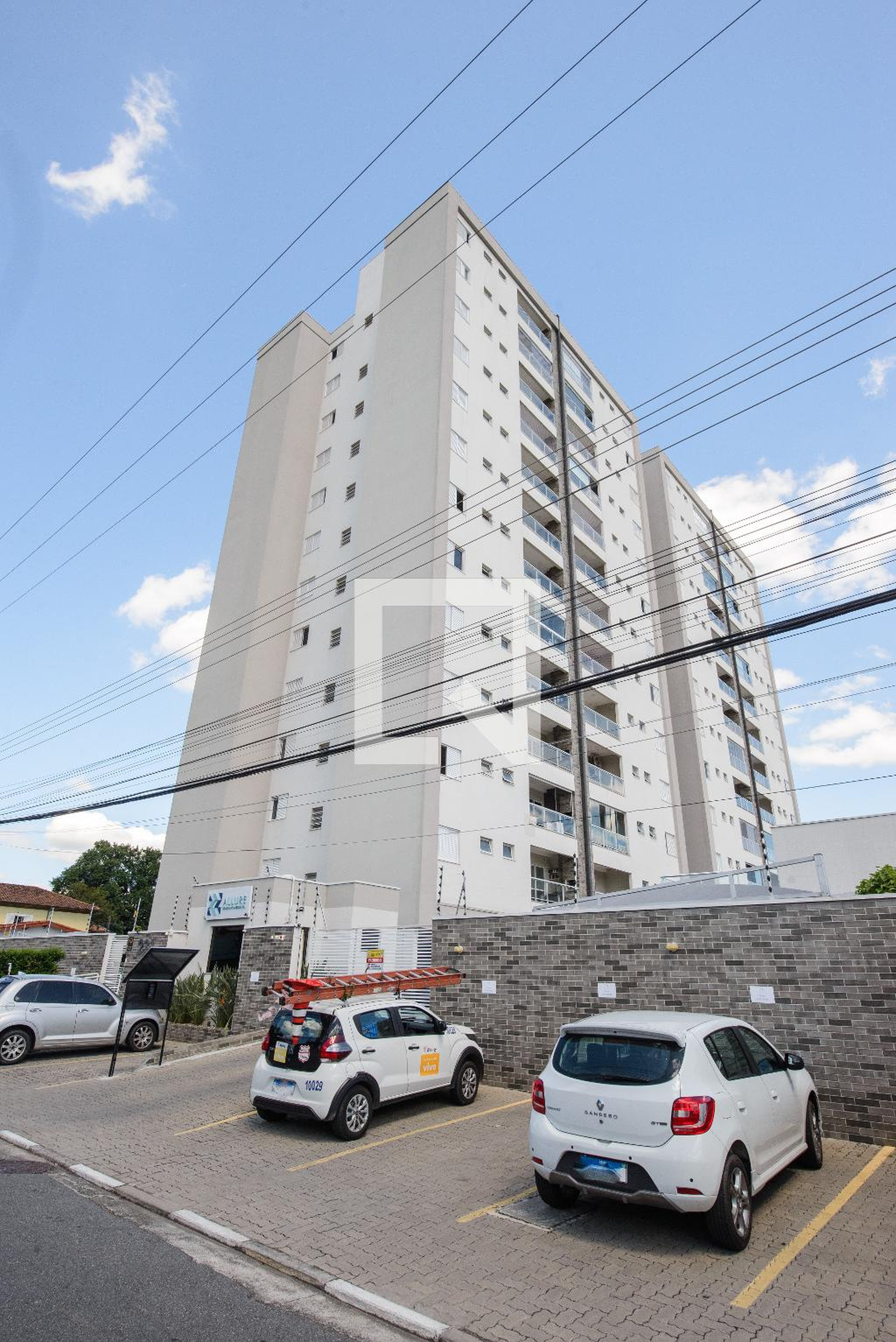 Fachada do Condomínio Condomínio Allure