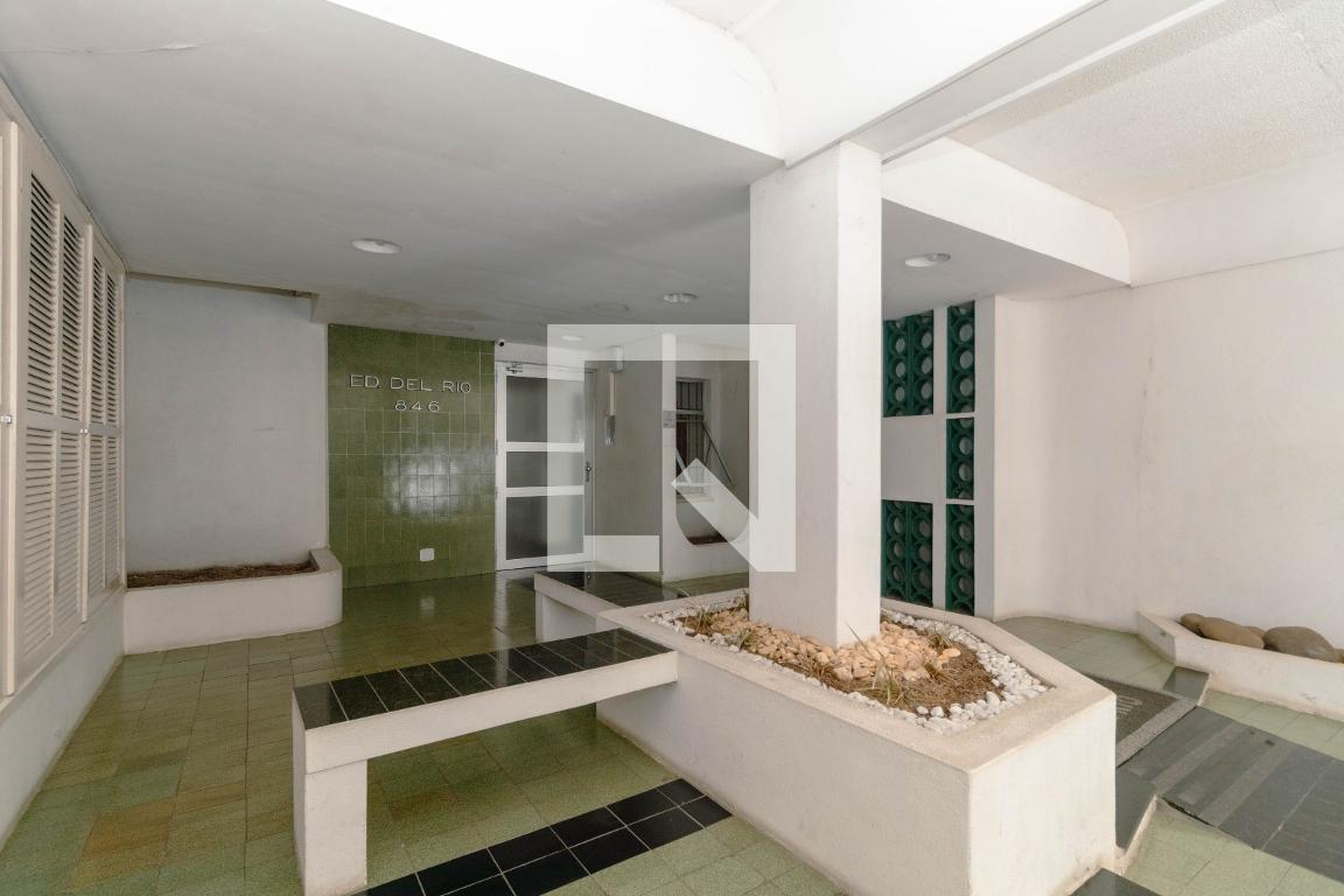 Entrada - Edifício Del Rio