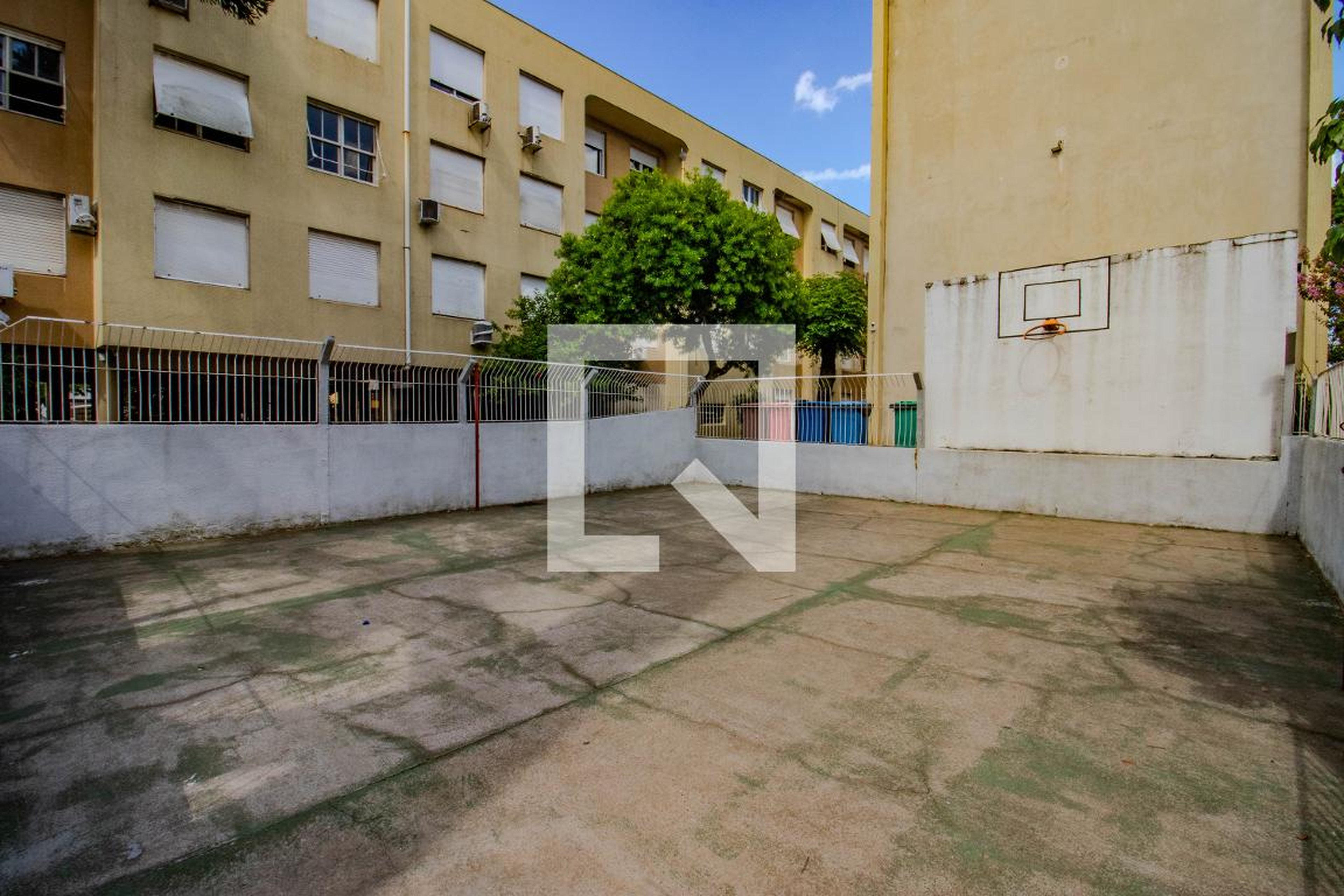 Quadra Esportiva - Edifício Luiz Emanuel Domingues