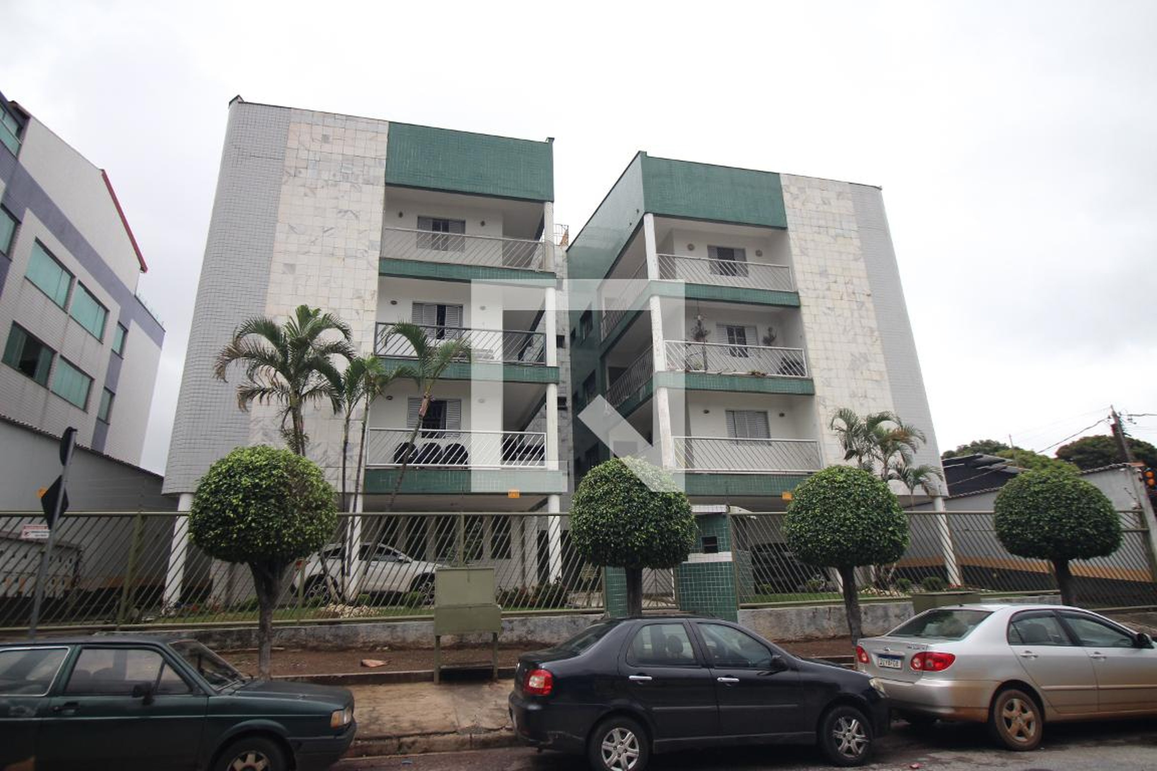 Fachada Condomínio em Rua Capricórnio, 45