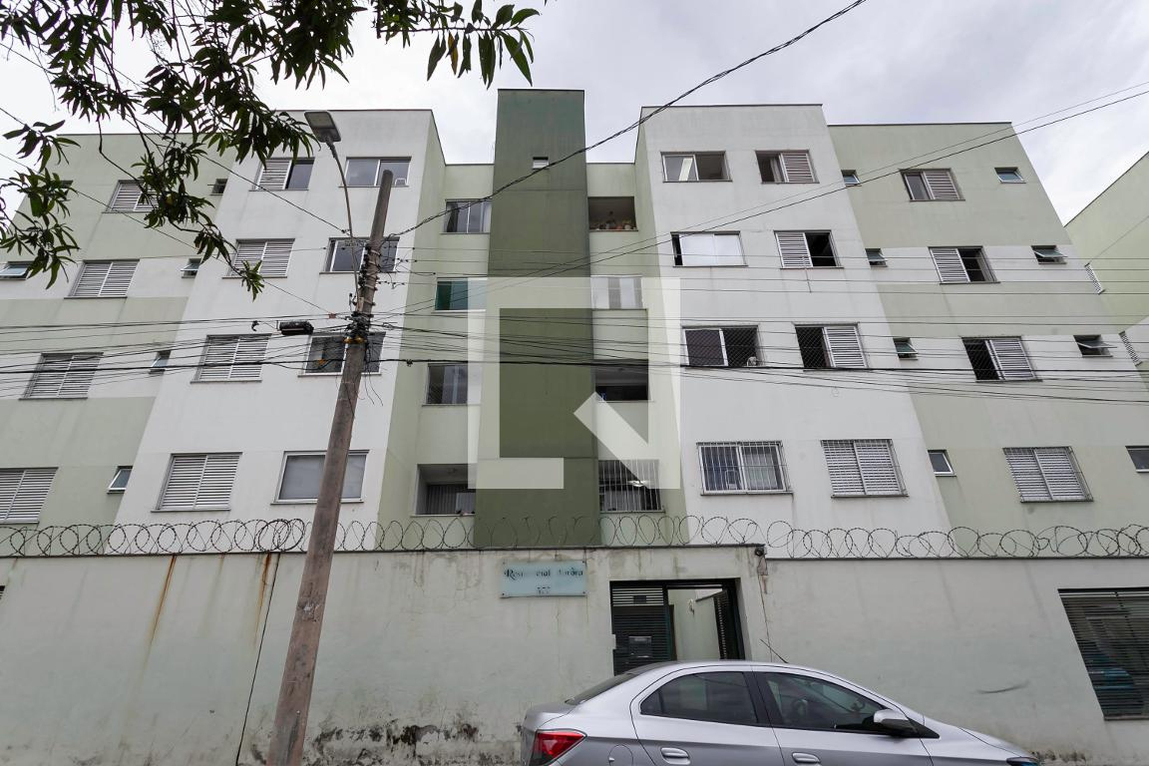 Fachada Condomínio em Rua Paru, 377