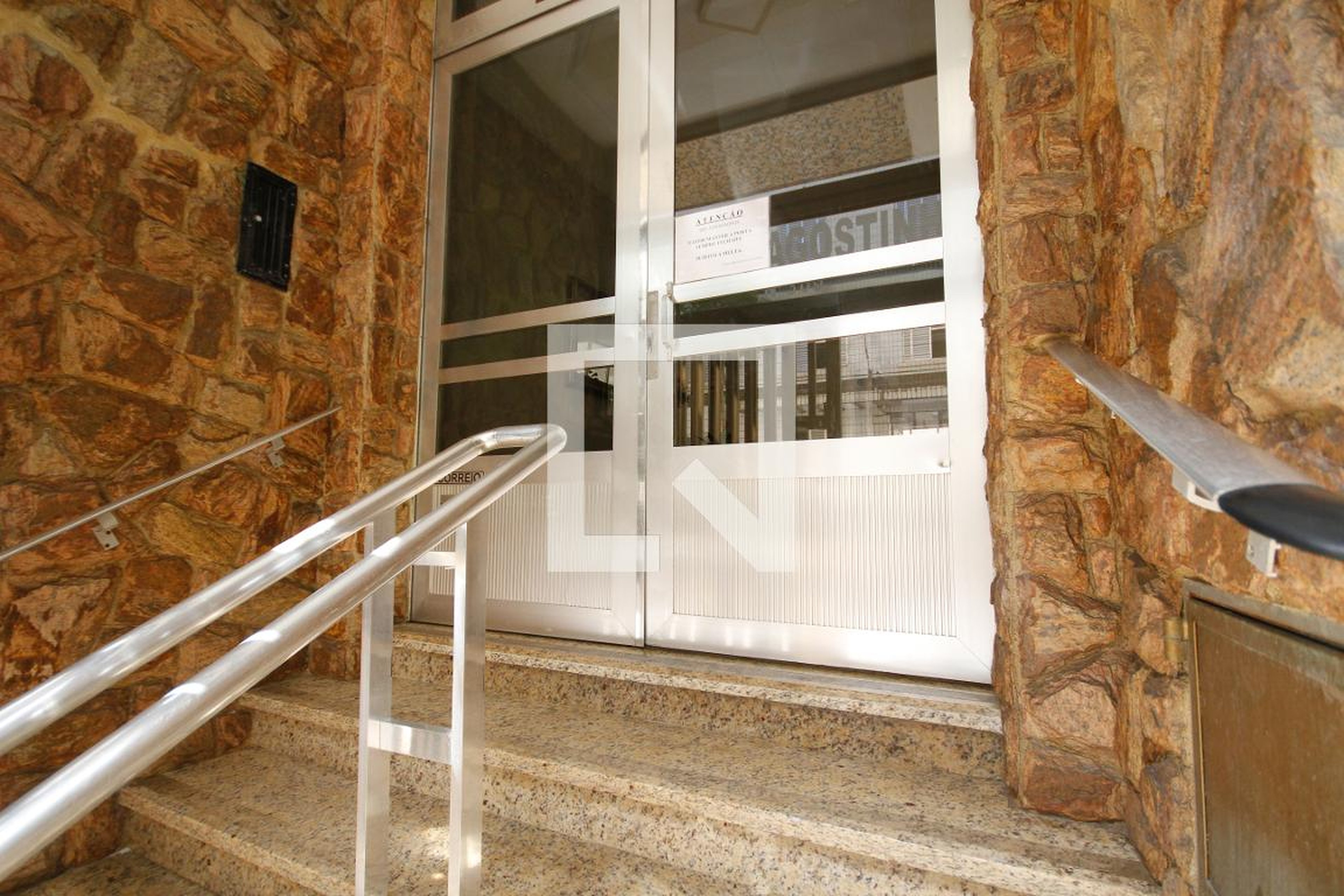 Área comum - Santo Agostinho