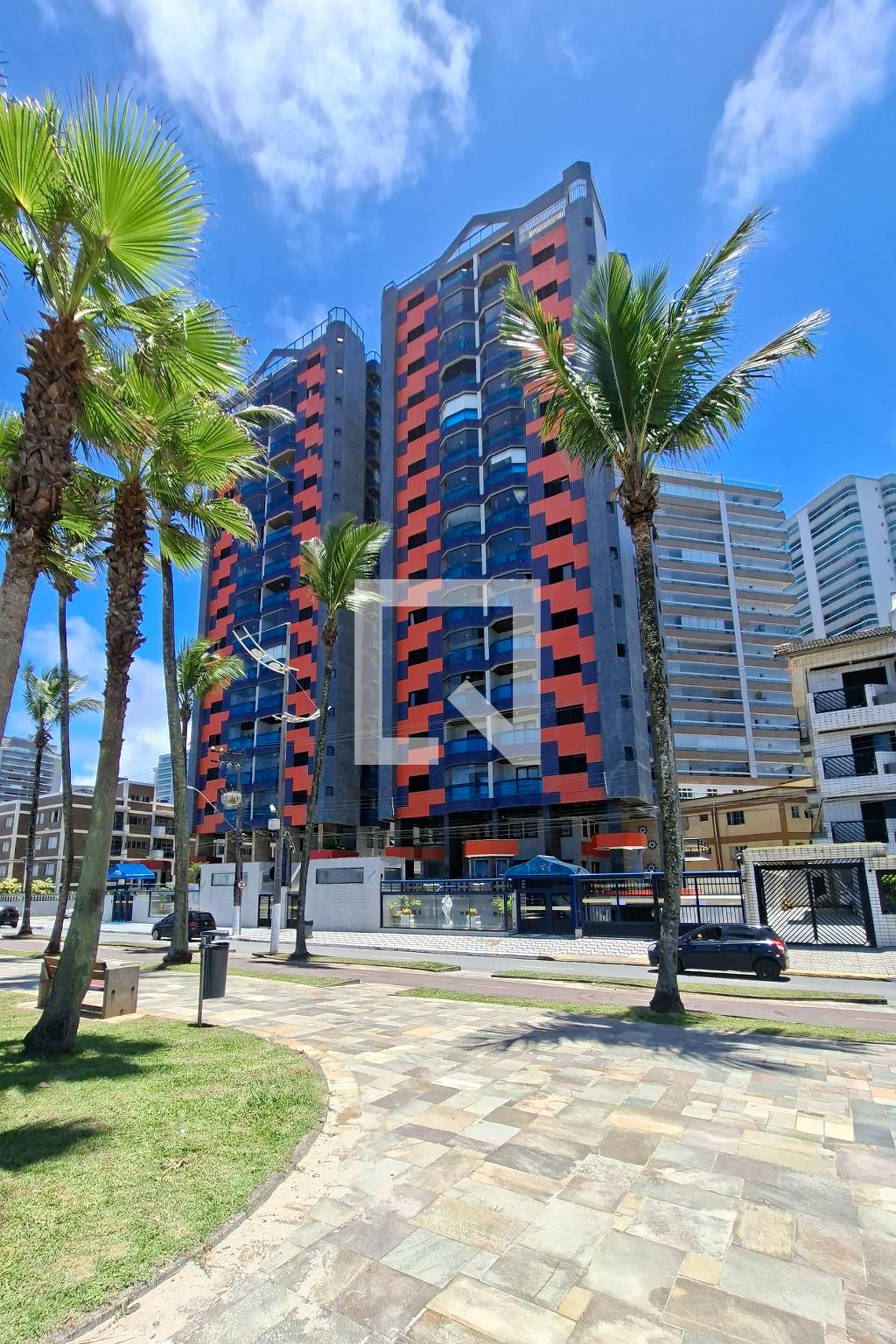 Fachada do Prédio Condomínio Torre de Firenze