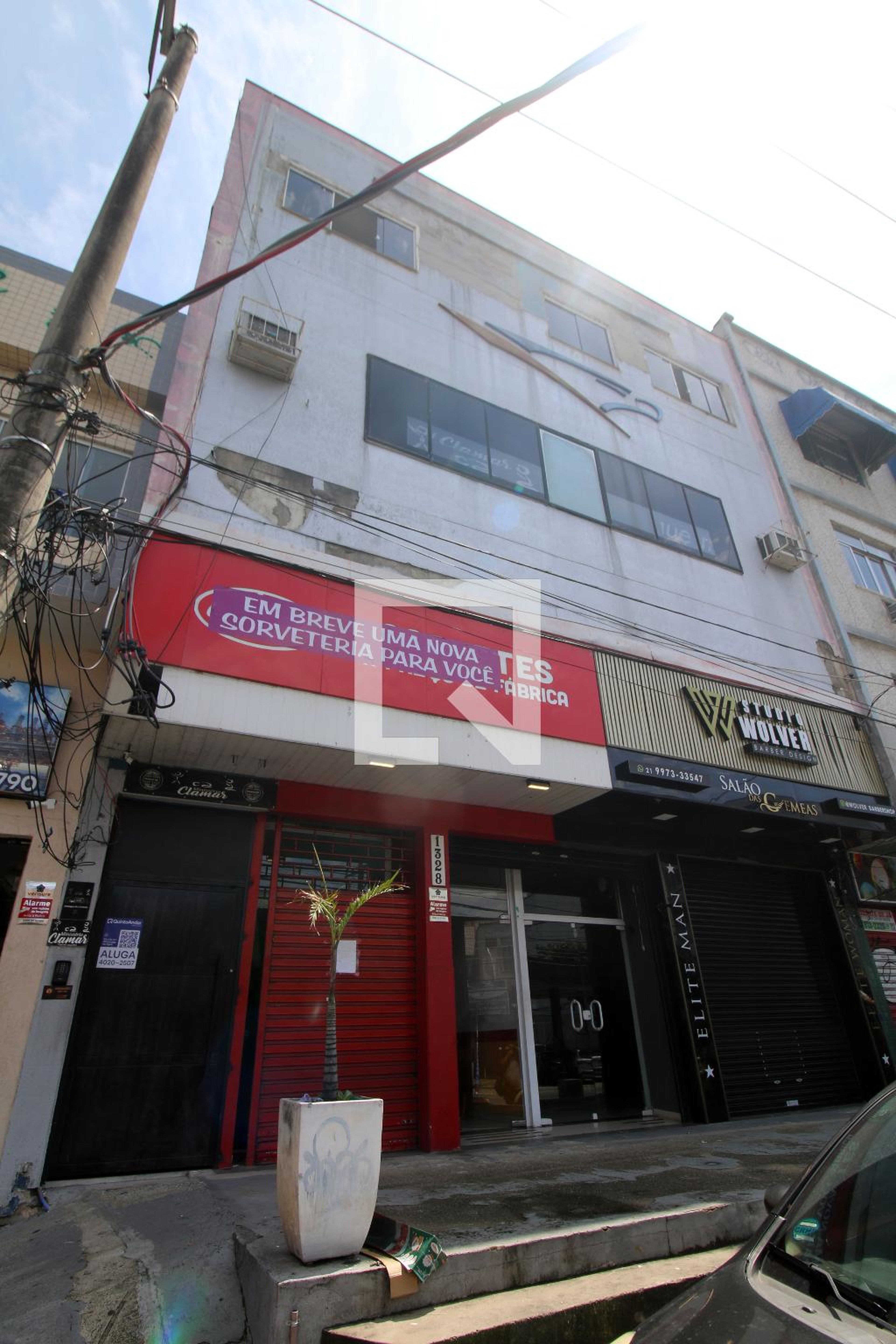 Fachada do Prédio Condomínio em Avenida Brás de Pina, 1328