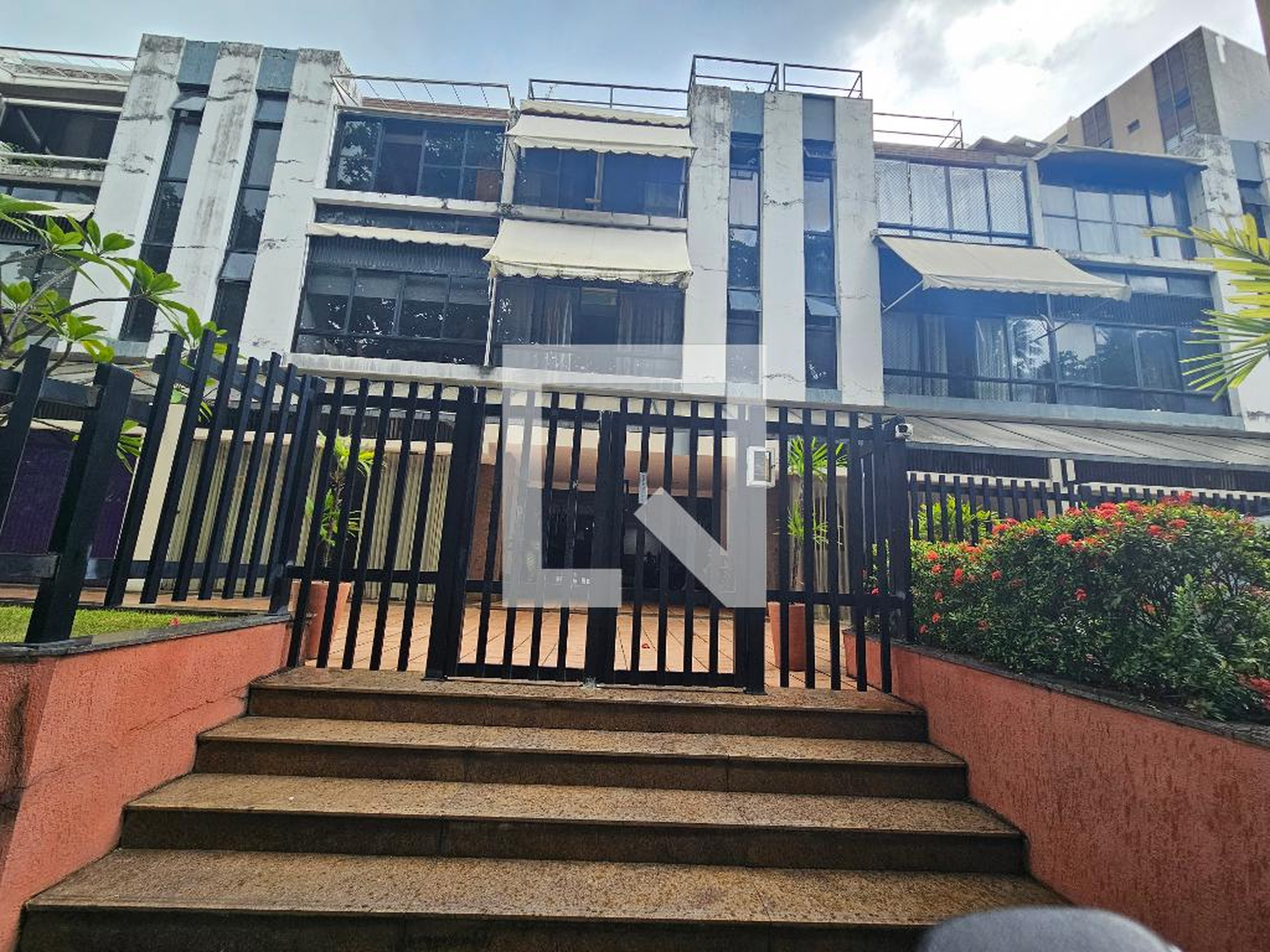 Fachada Condomínio Spazio Monte Marino