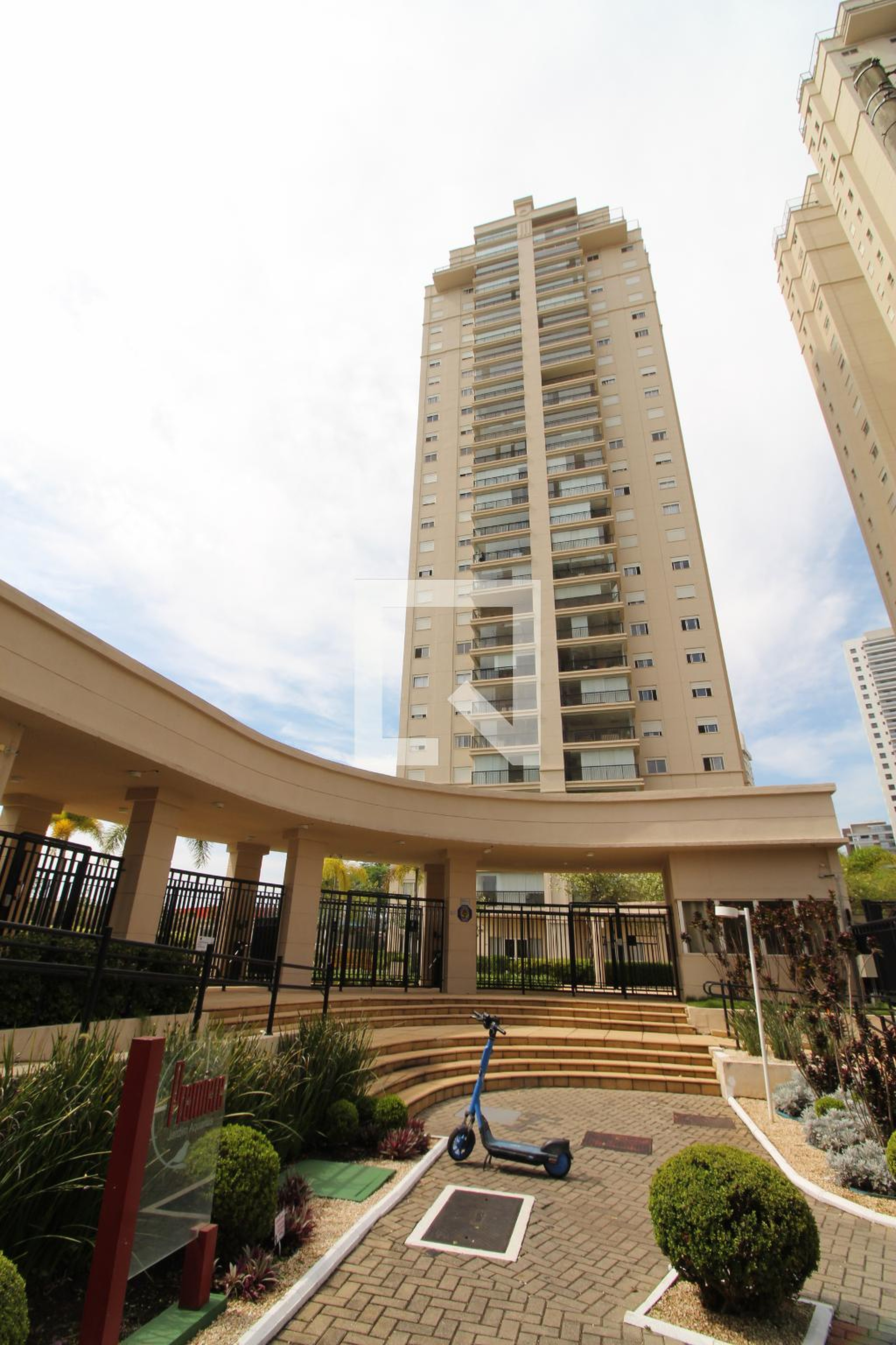 Fachada do Prédio Condomínio Premiere Club