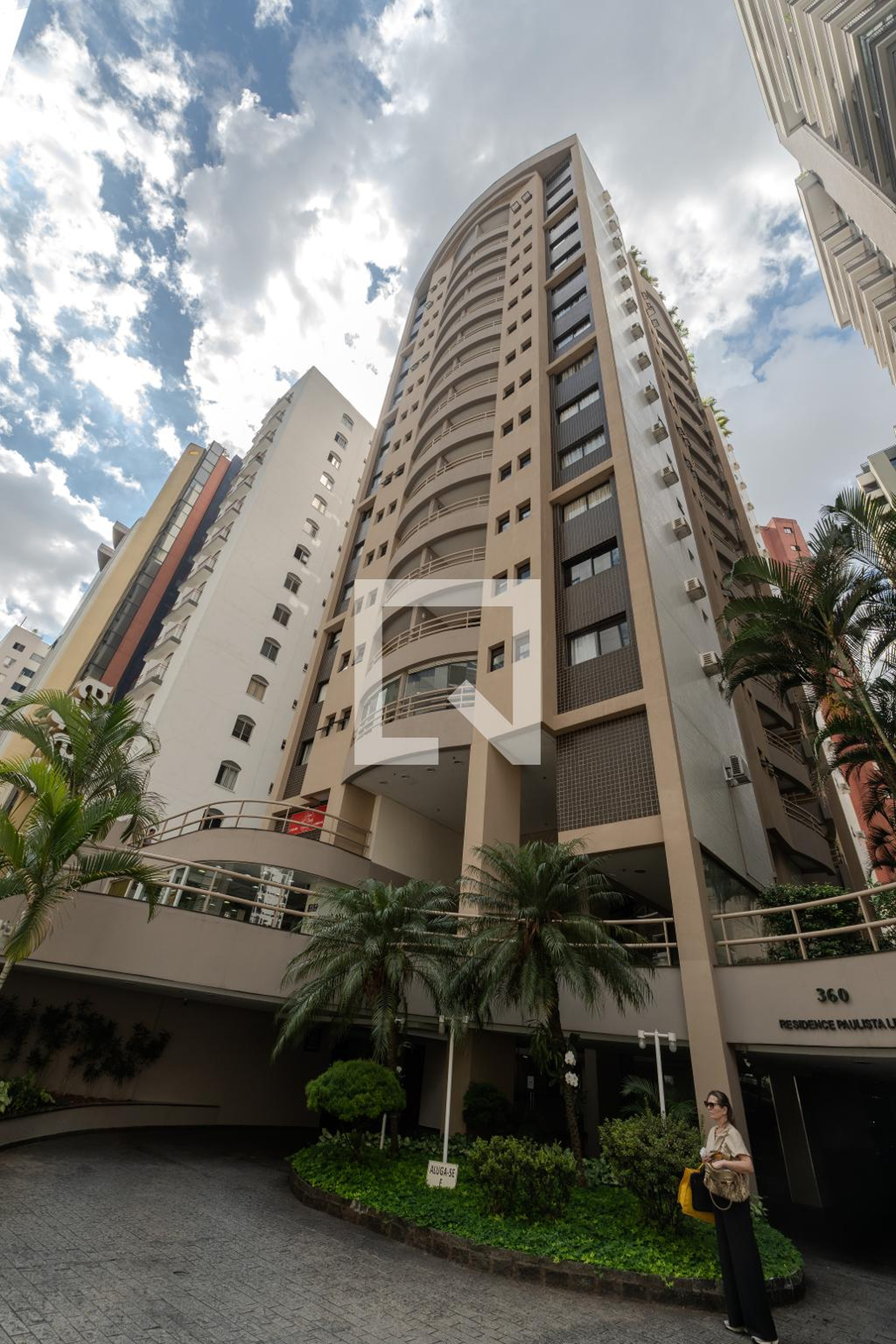 Fachada Edifício Residence Paulista Life