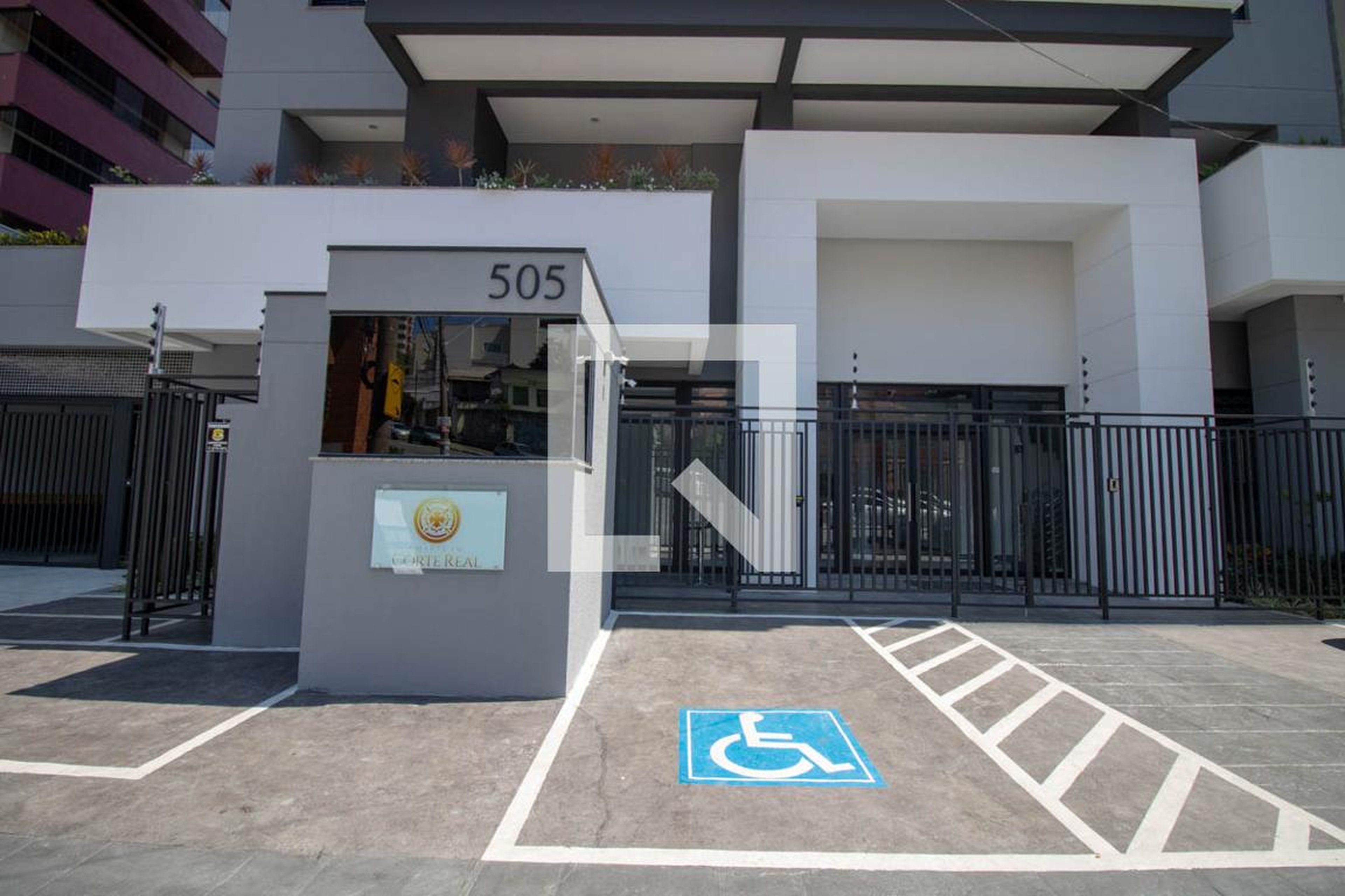 Fachada Condomínio Corte Real