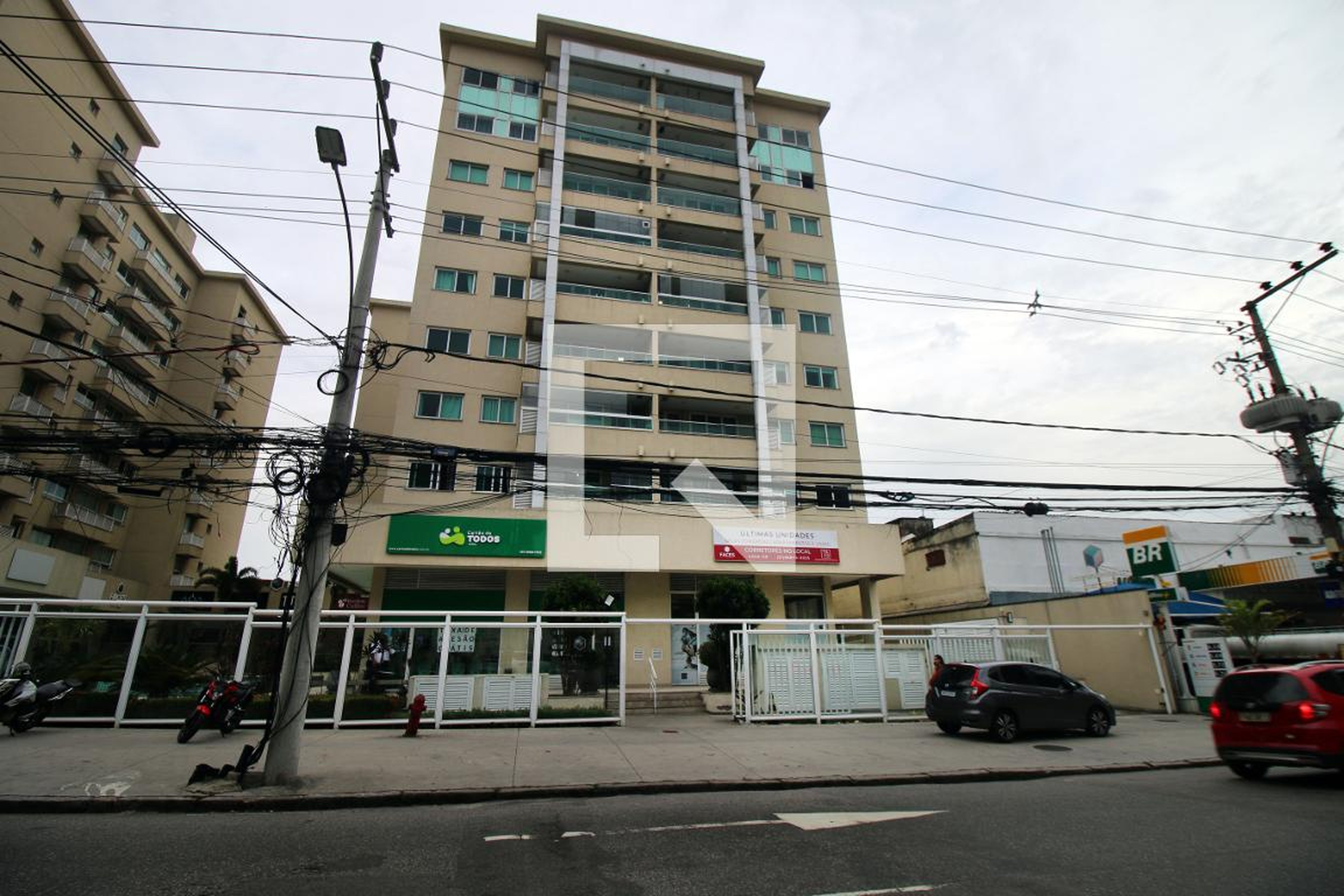 Fachada do Prédio Condomínio Office Mall e Residencia