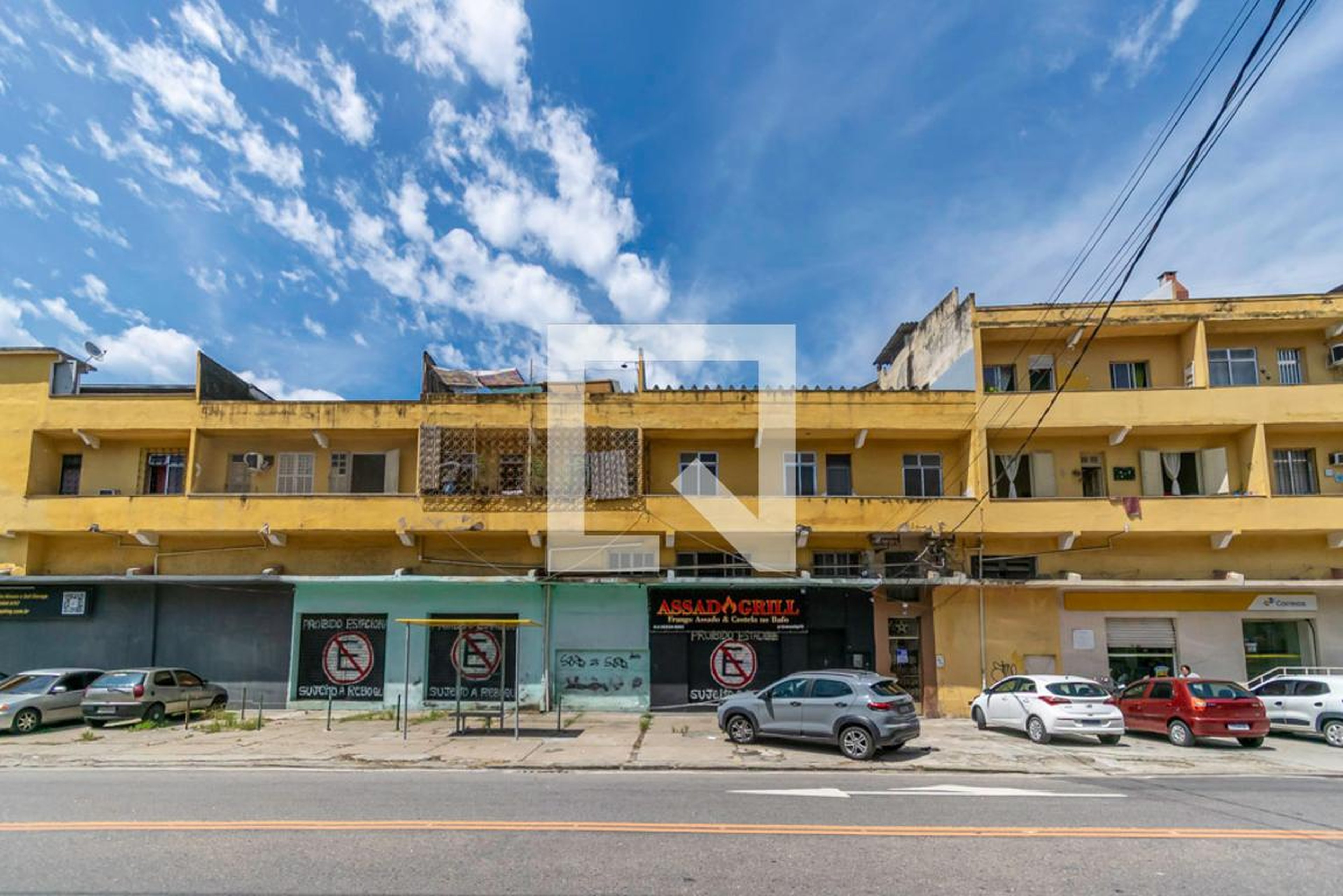 Fachada do Prédio Condomínio em Avenida Itaóca, 903