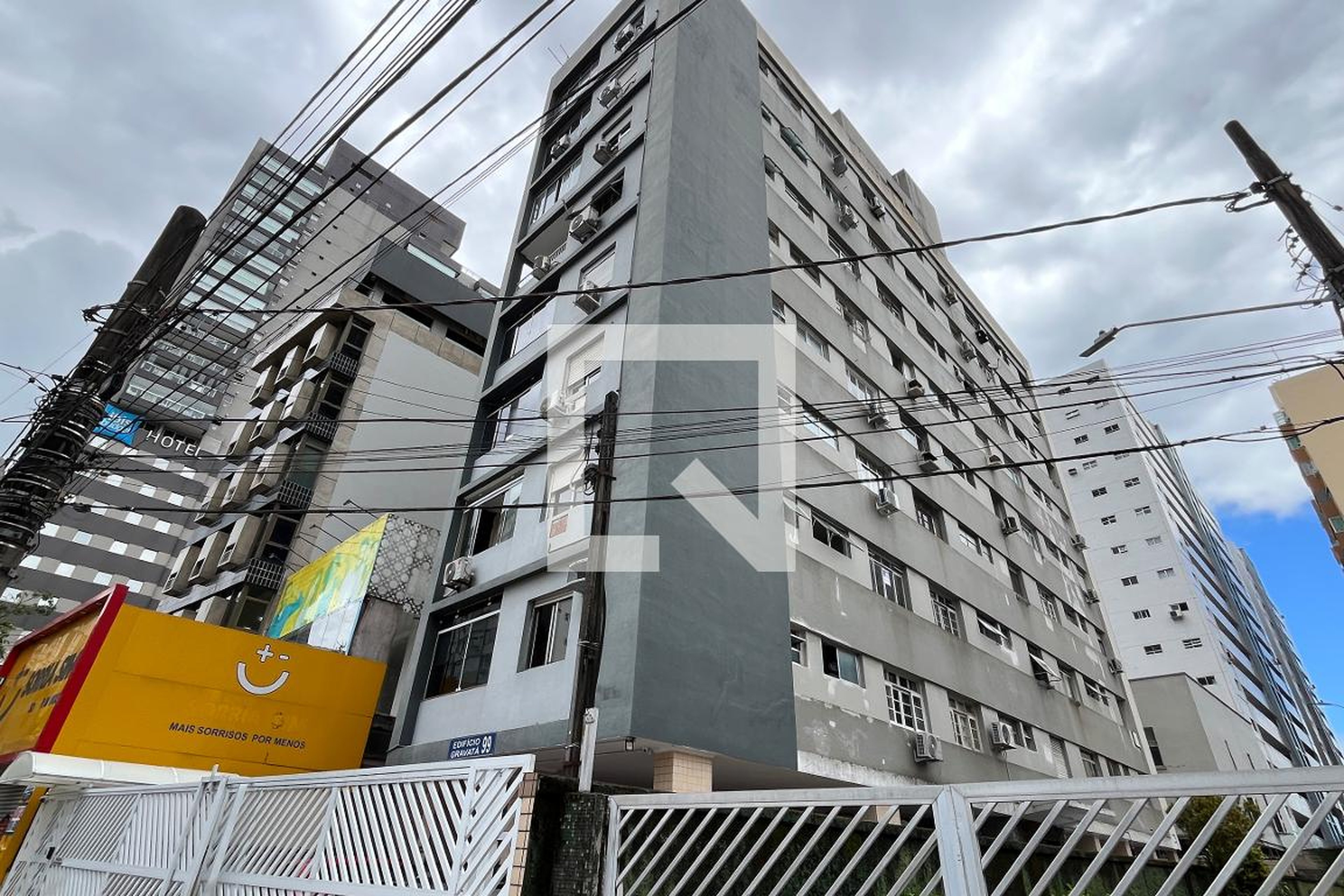 Fachada Condomínio Gravata